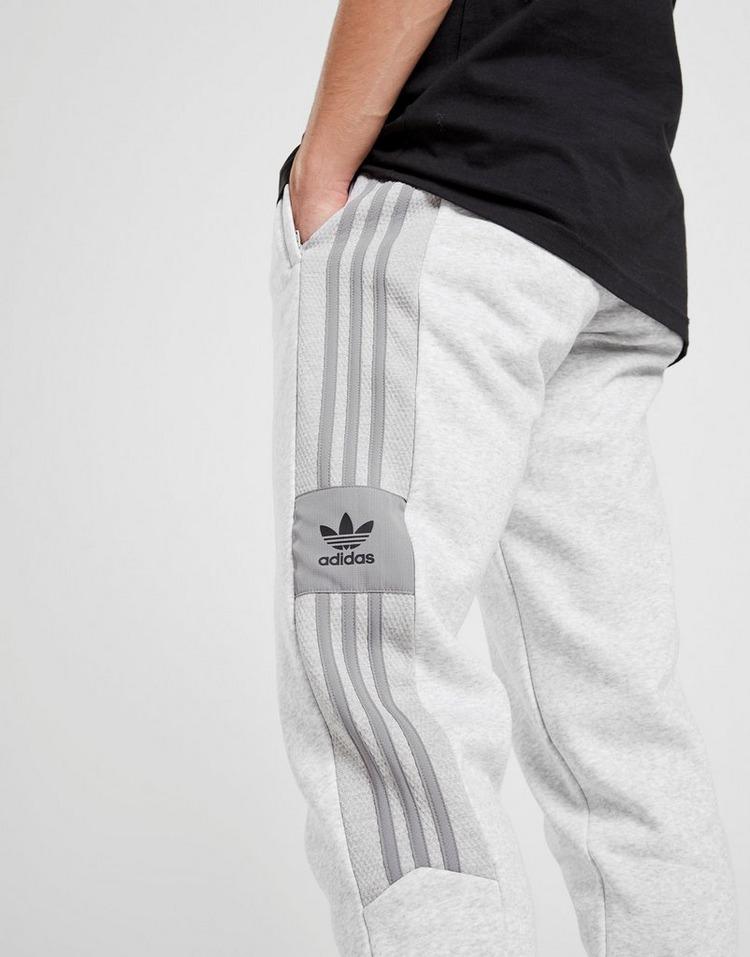 adidas originals id 2096 fleece joggers