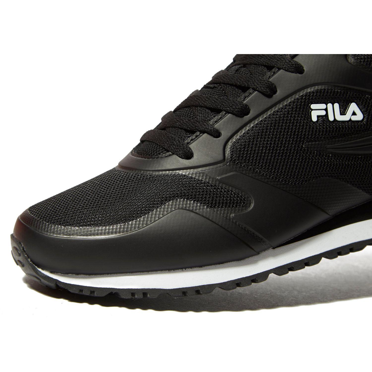 fila forerunner white