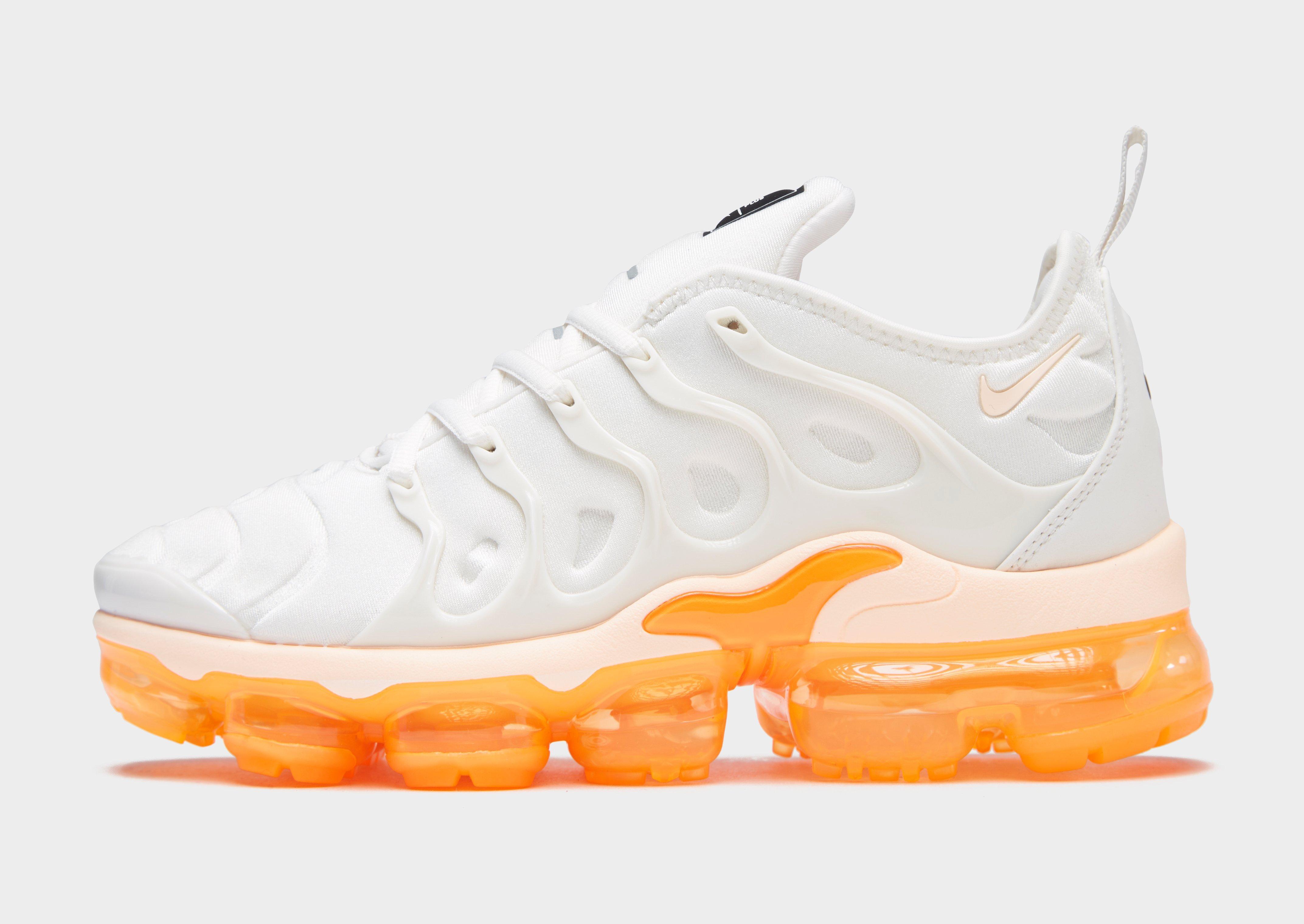 white orange vapormax
