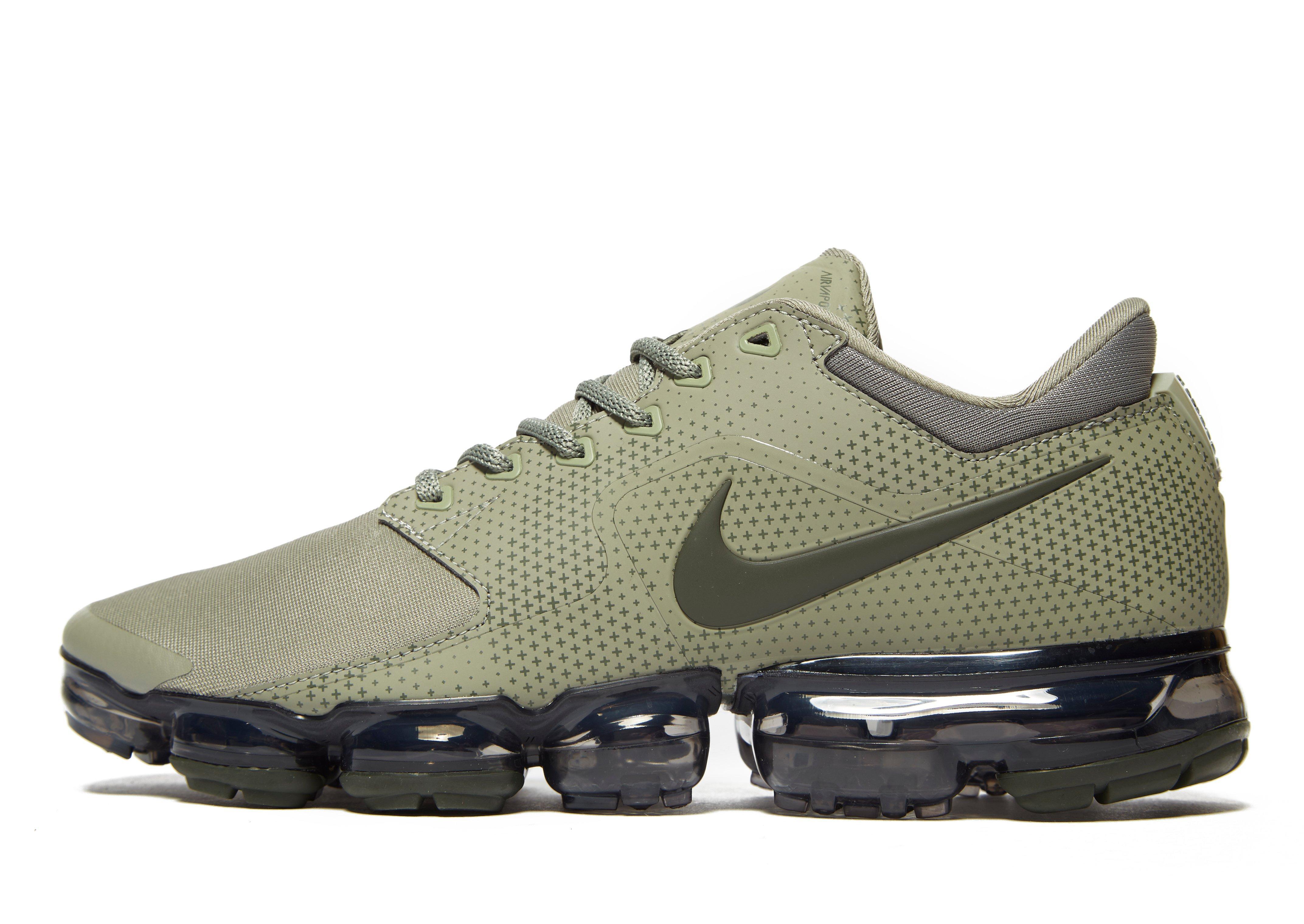 nike vapormax green sole