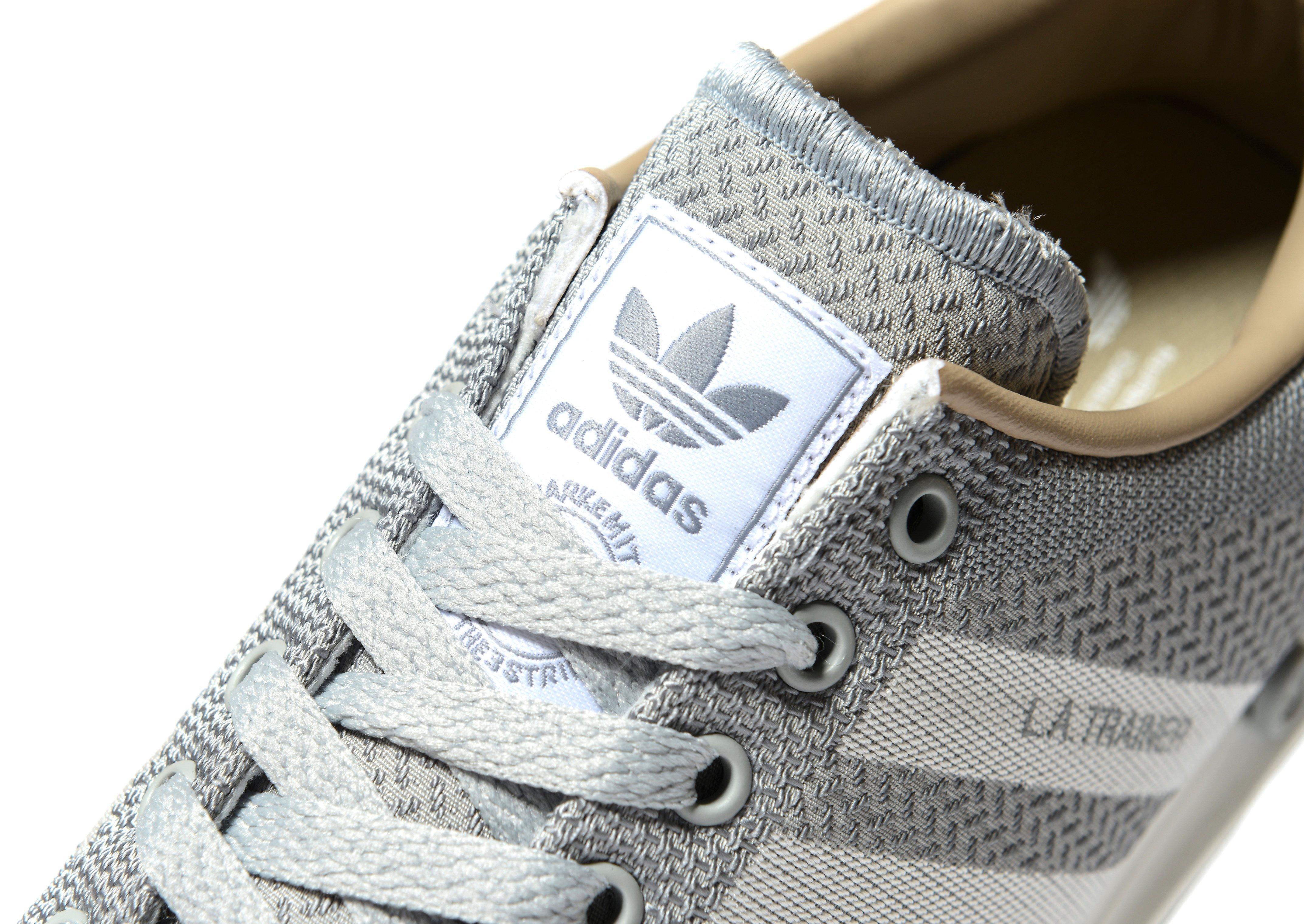 adidas Originals Synthetic La Trainer Weave in Grey/White (Gray) for ...