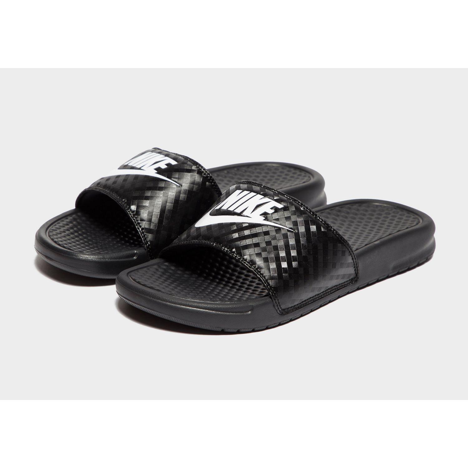 jd sports nike sliders