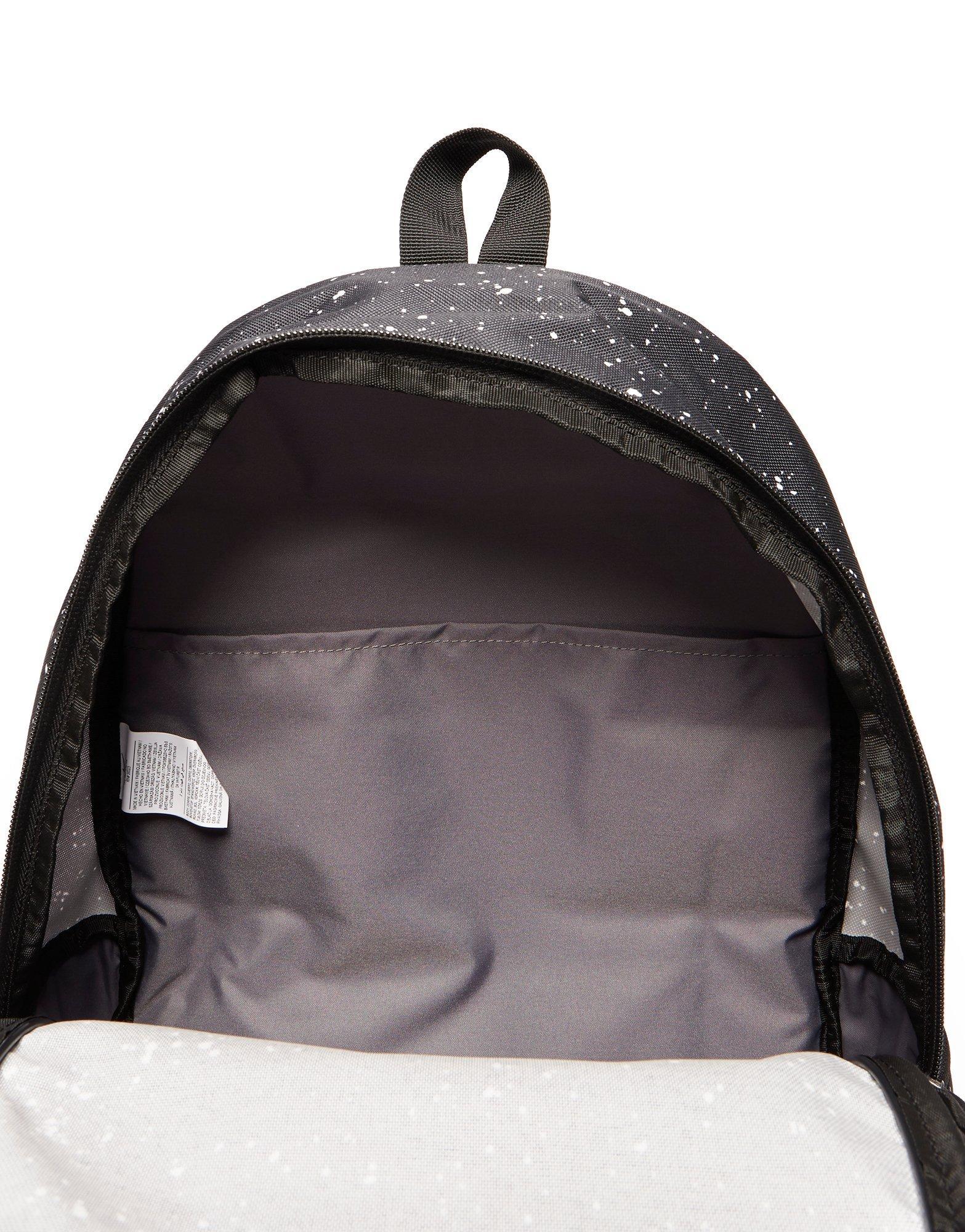 nike futura speckle backpack