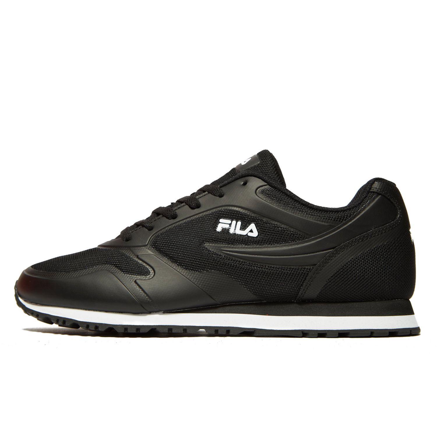 fila forerunner white