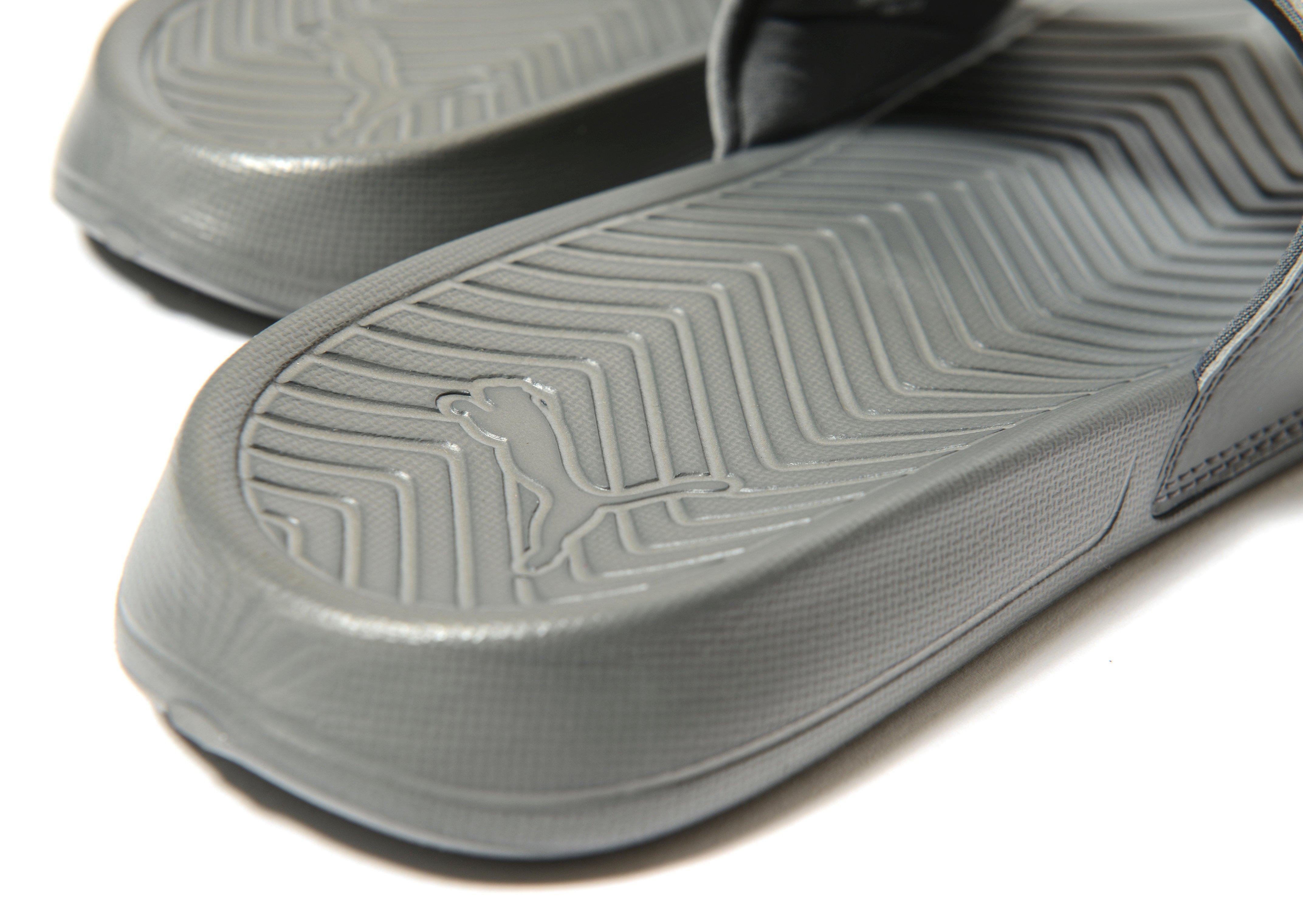puma slides size 4