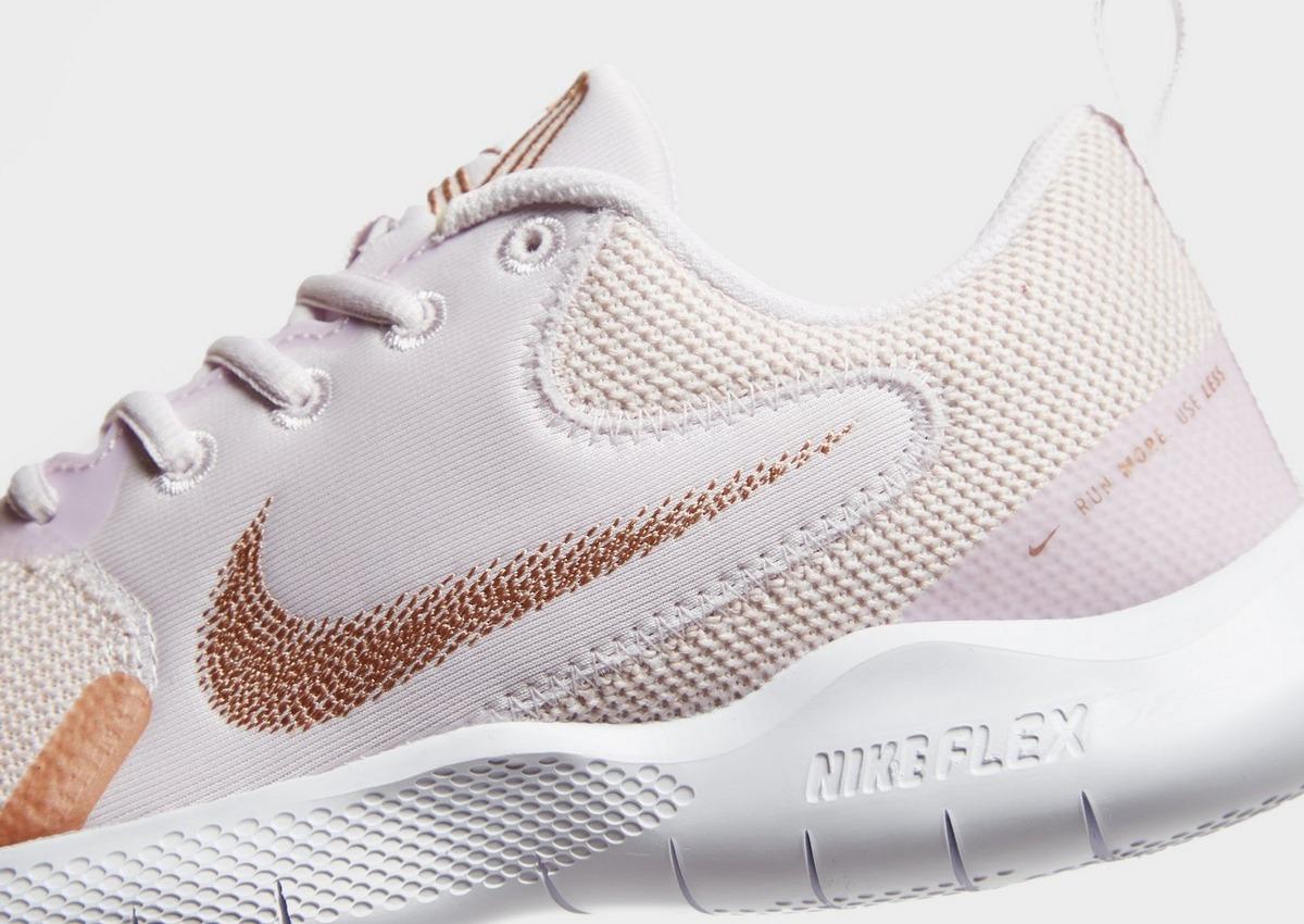 nike flex run white