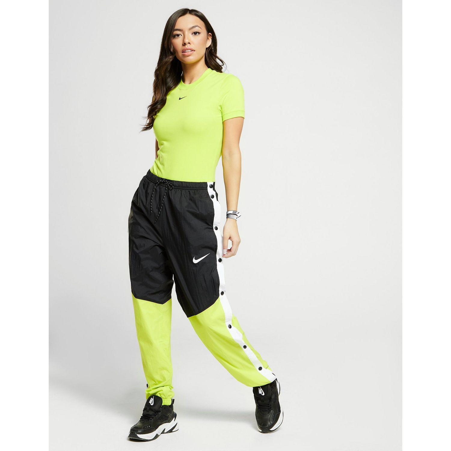 Nike essential short sleeve bodysuit Clearance