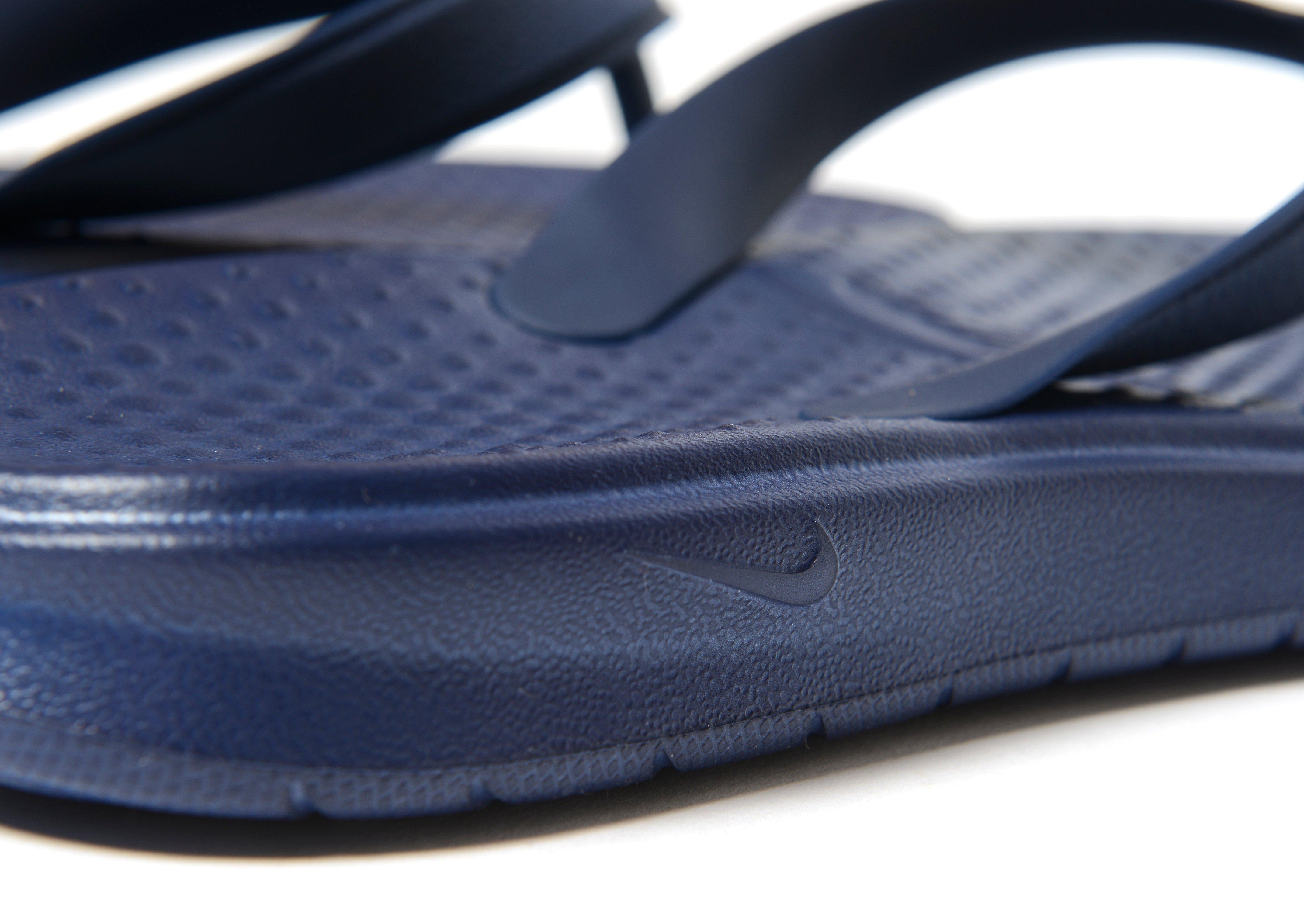 nike solay flip flops mens