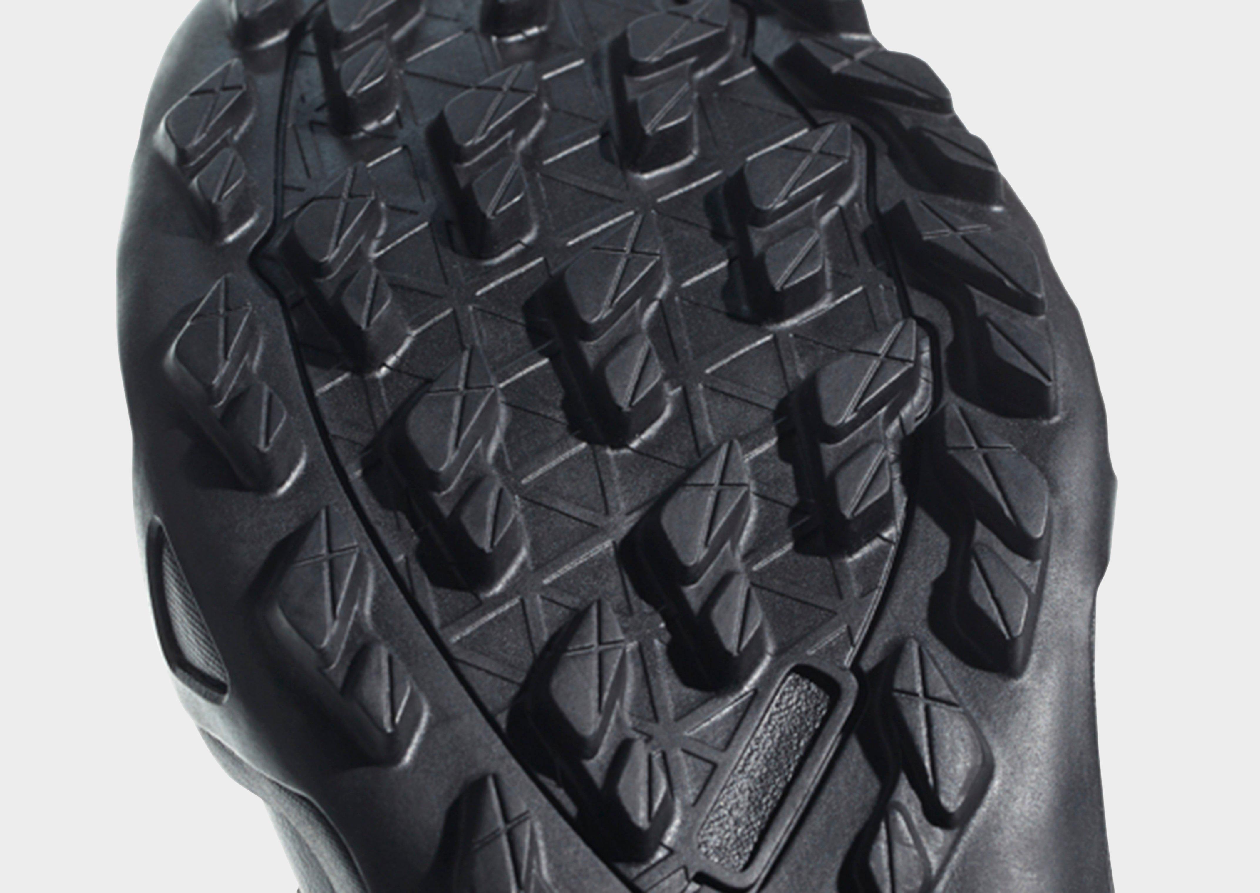 adidas terrex ax2r beta mid climawarm