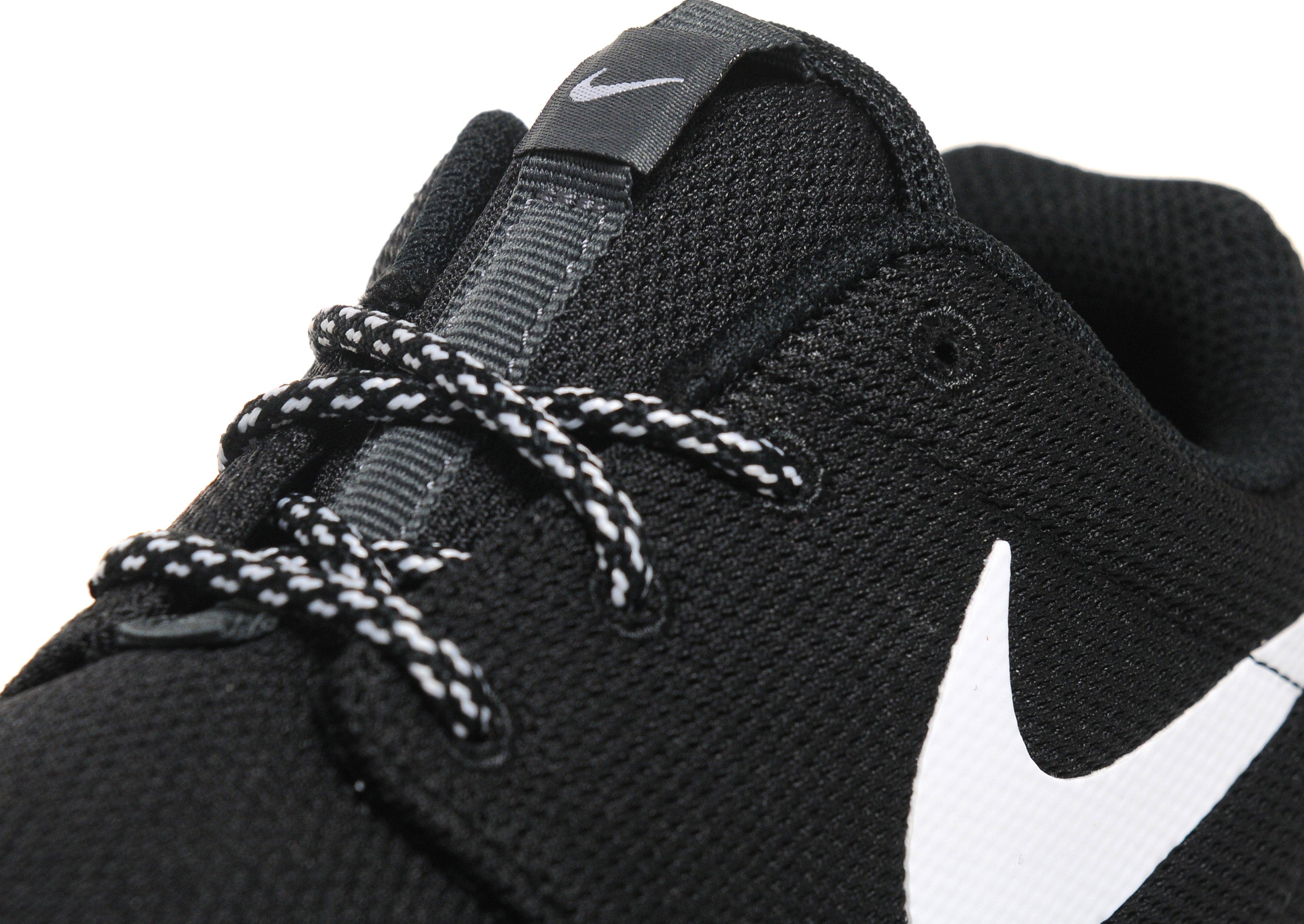 nike roshe one black womens