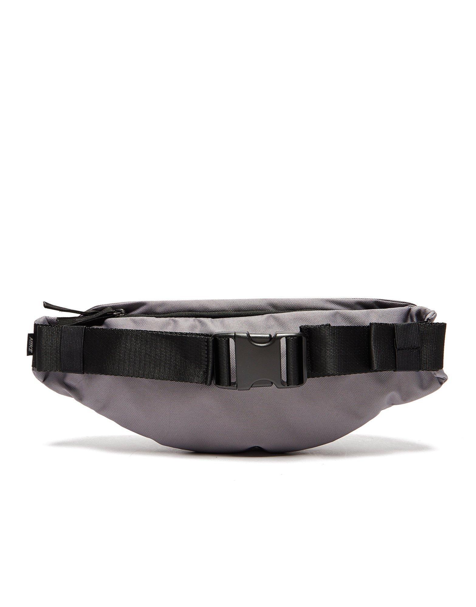 Nike Synthetic Waist Bag in Grey (Gray) for Men - Lyst