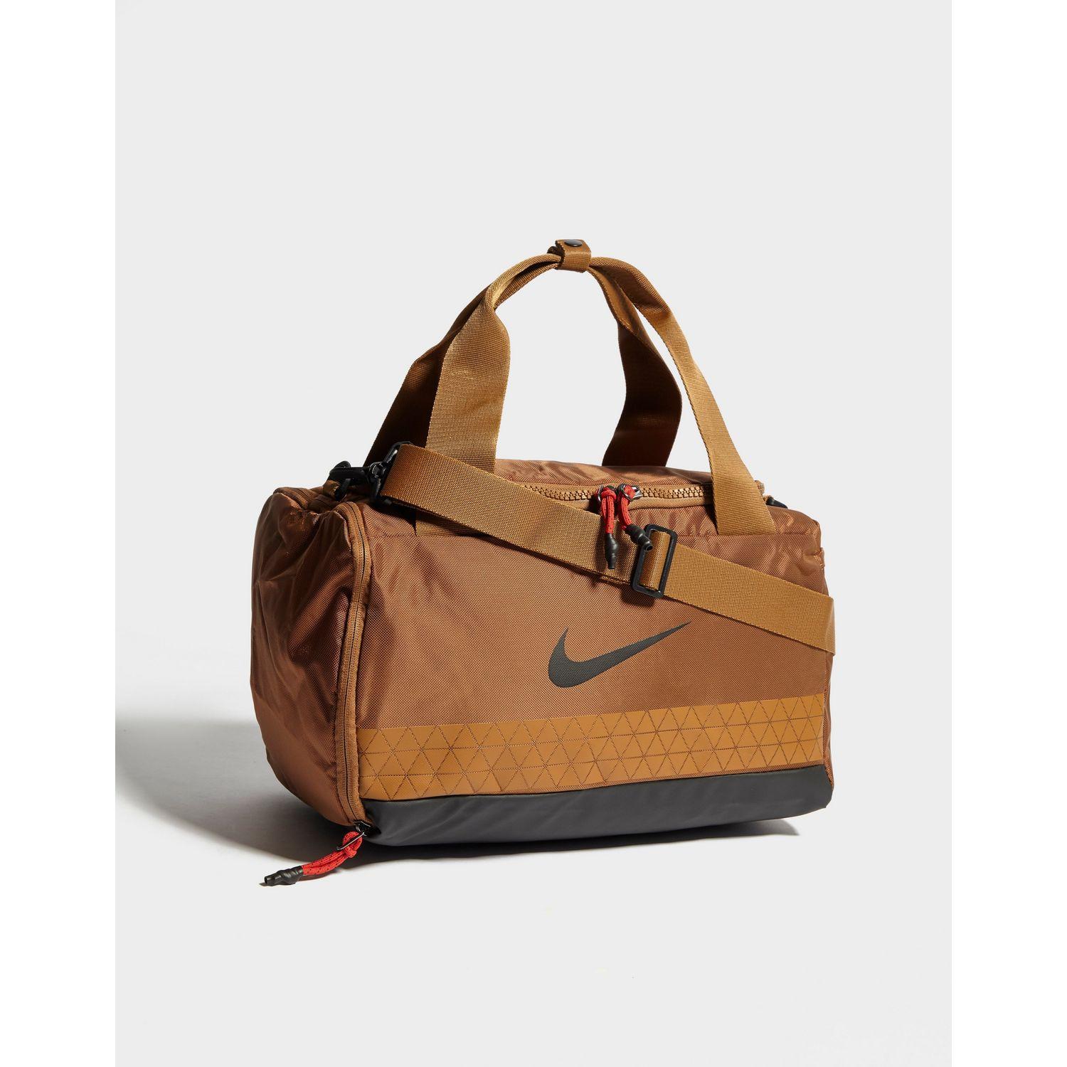 Nike Synthetic Vapor Duffel Bag in Brown/Black (Brown) for Men - Lyst