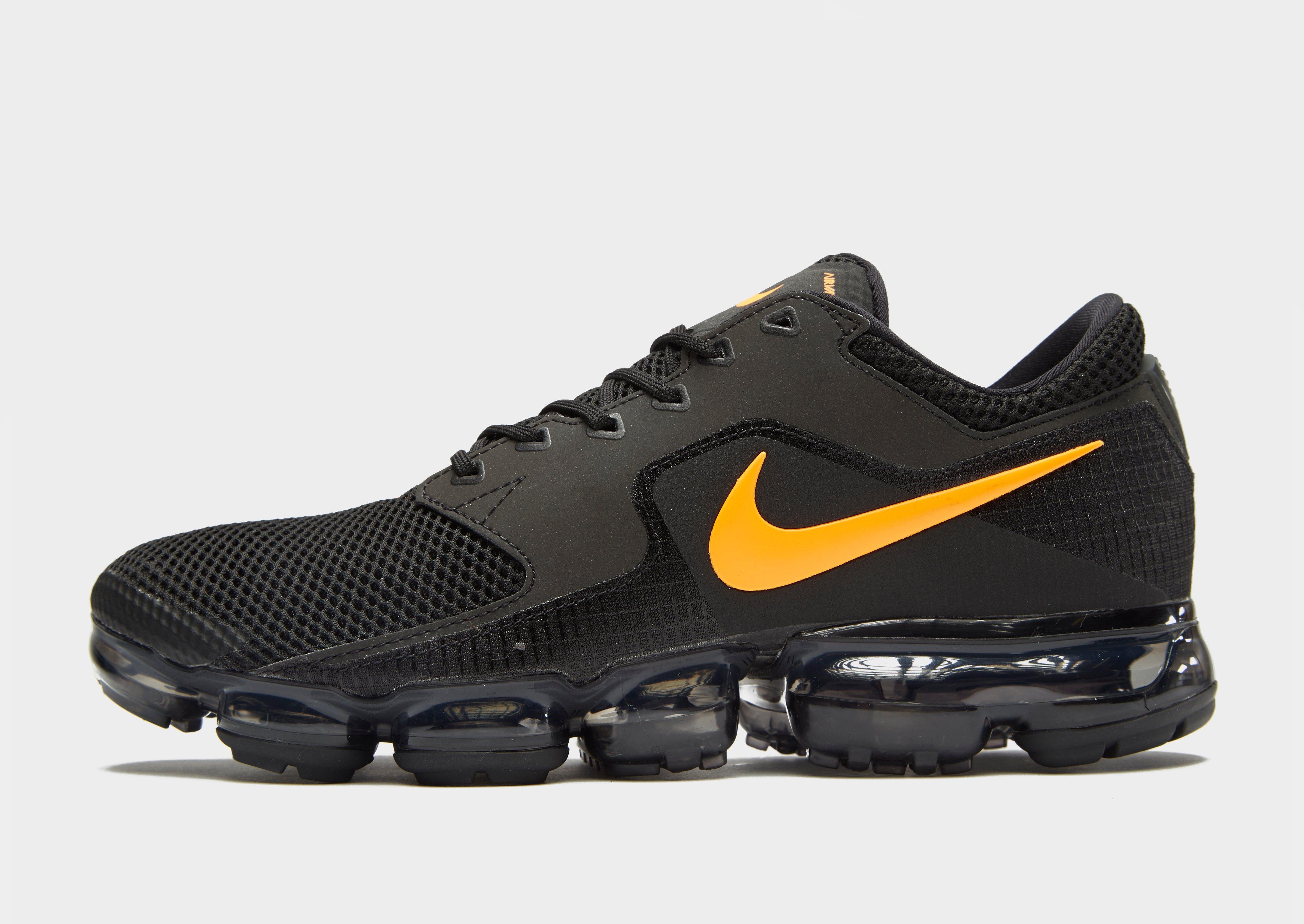 mens black and orange vapormax