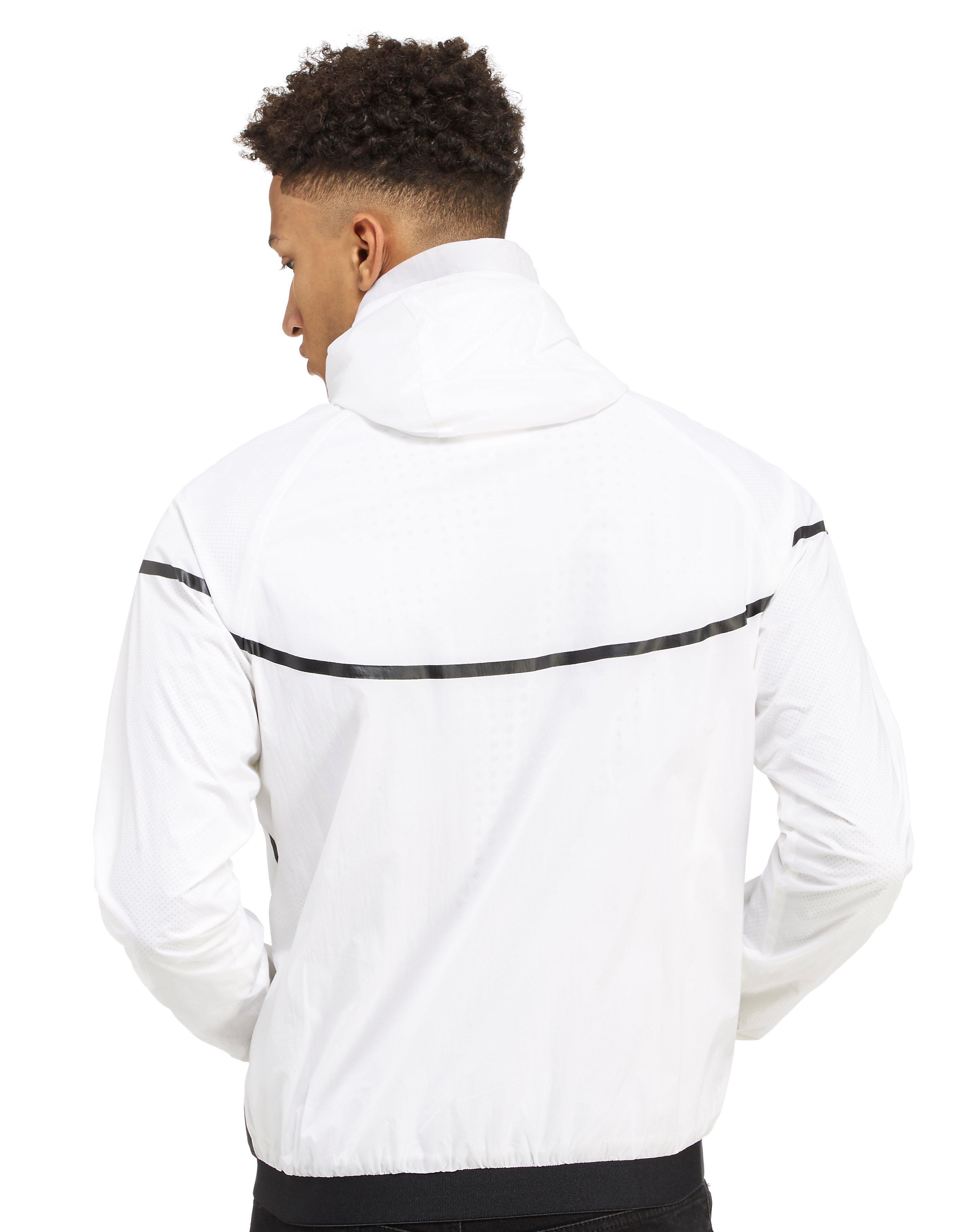 nike tech aeroshield windrunner