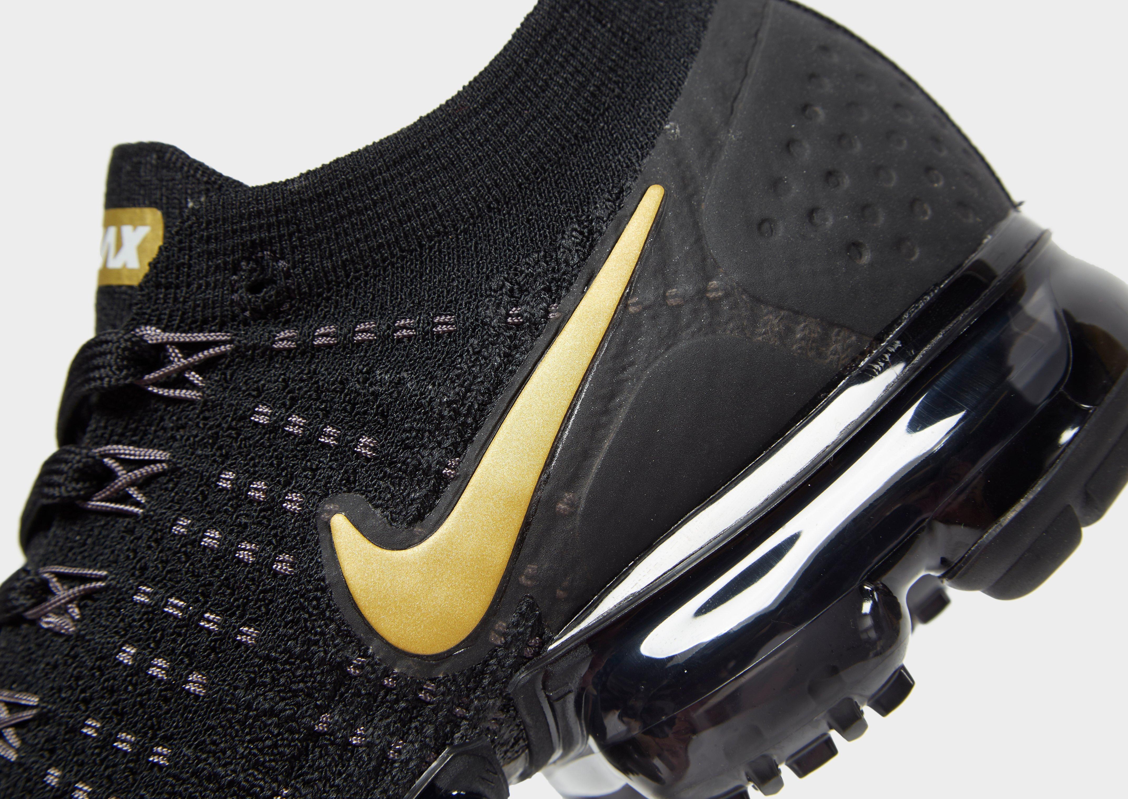 nike air vapormax flyknit 2 black and gold