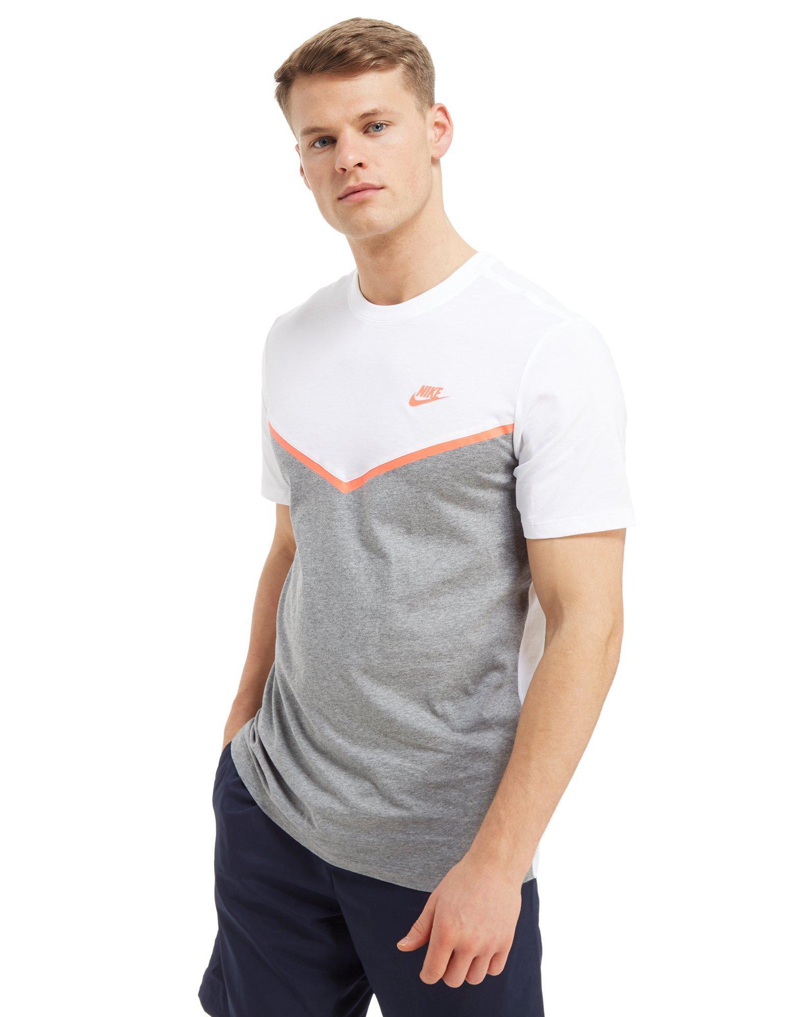 nike windrunner t shirt