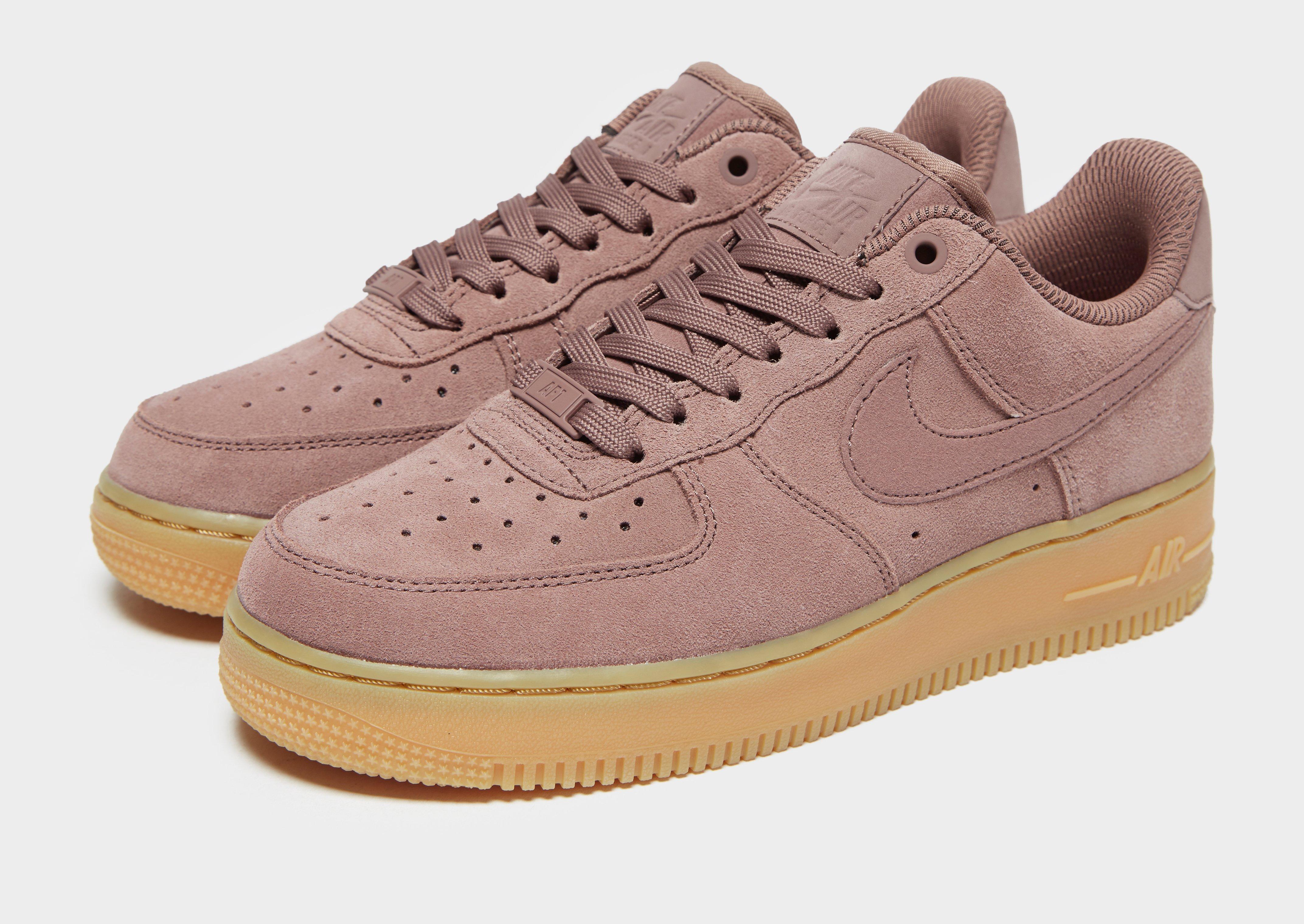 nike air force 1 07 se suede pink