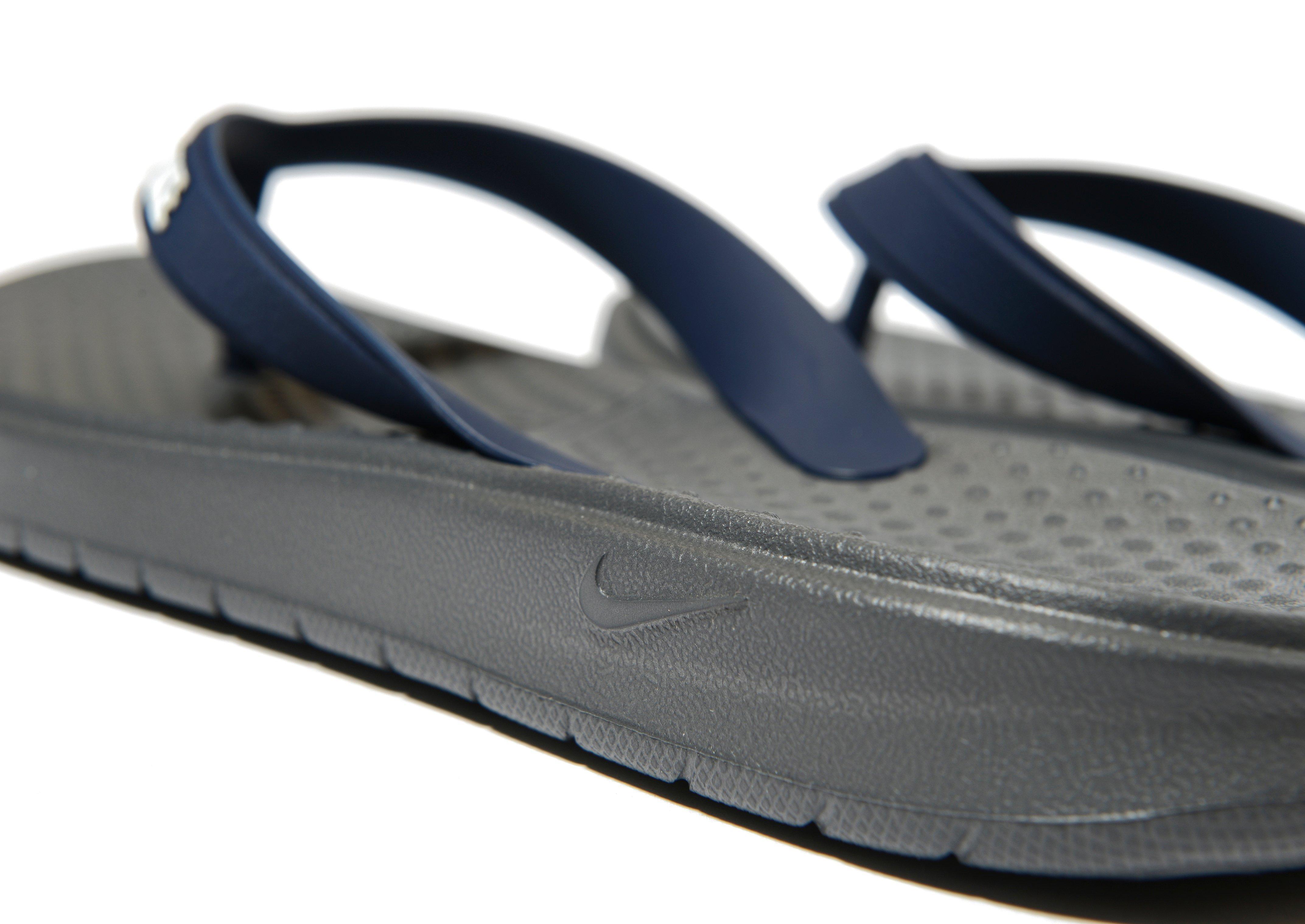 mens nike flip flops