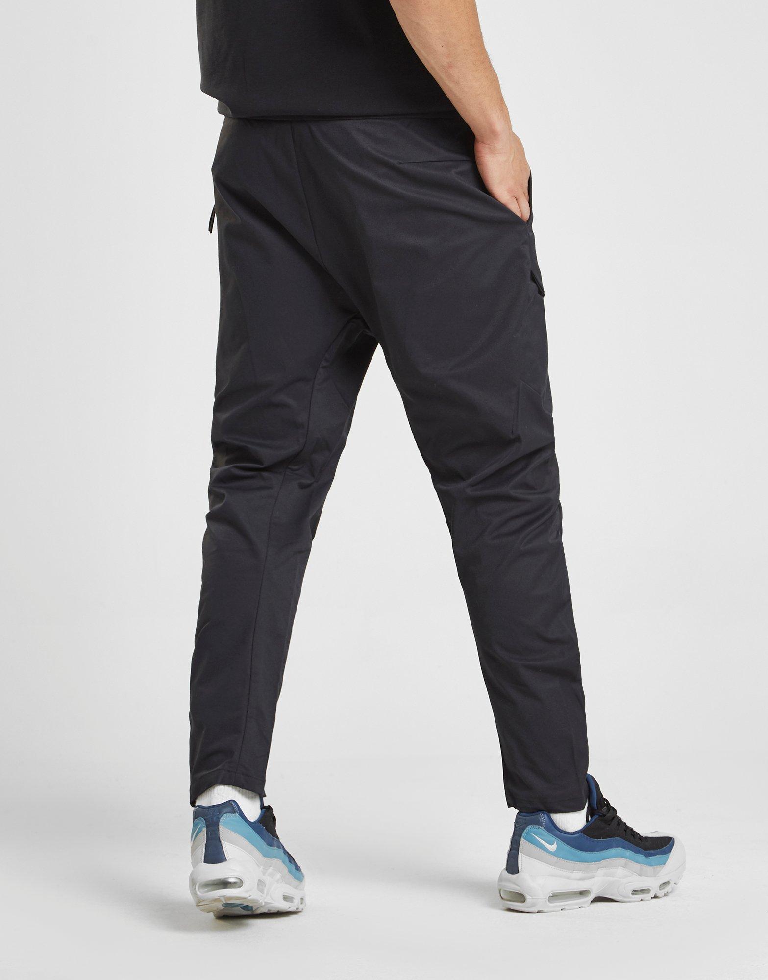 Nike Cotton Tech Pack Cargo Pants in Black for Men - Lyst
