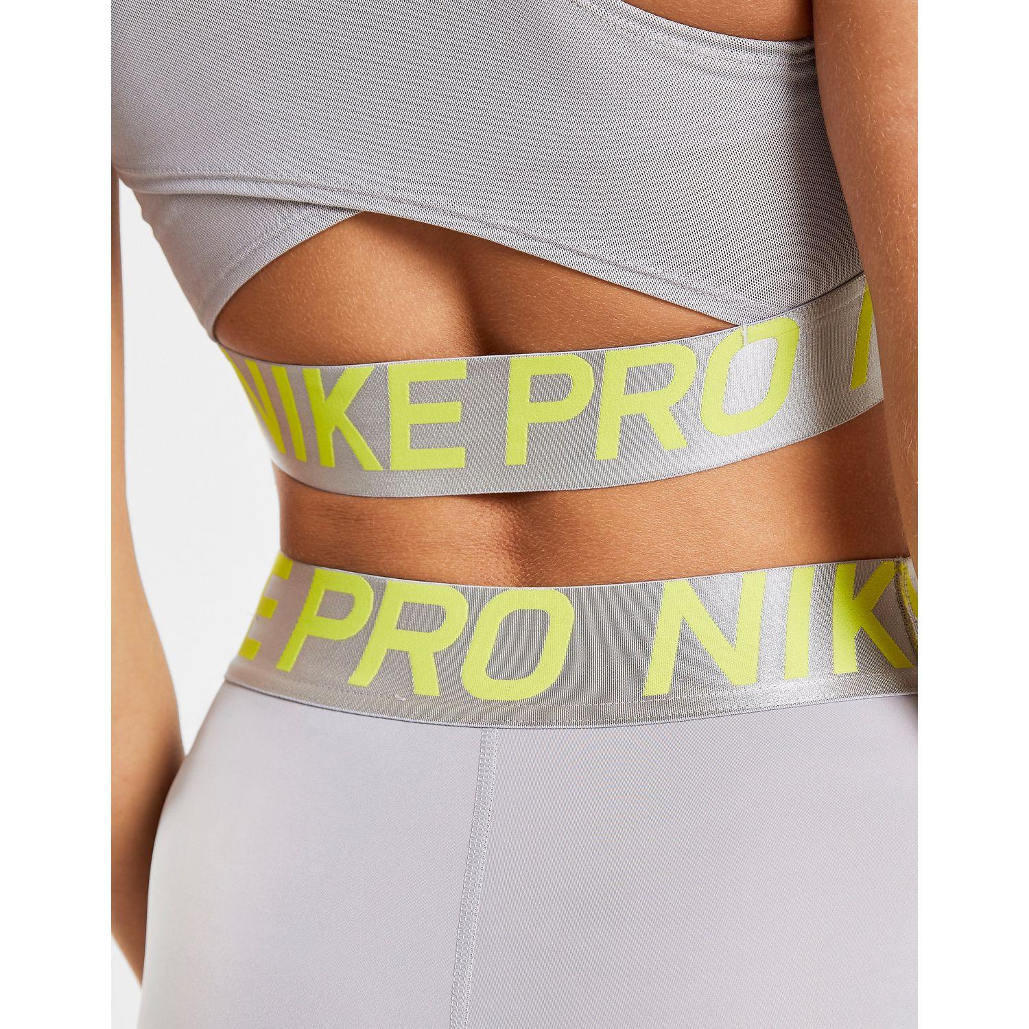 nike pro training crossover cropped tank