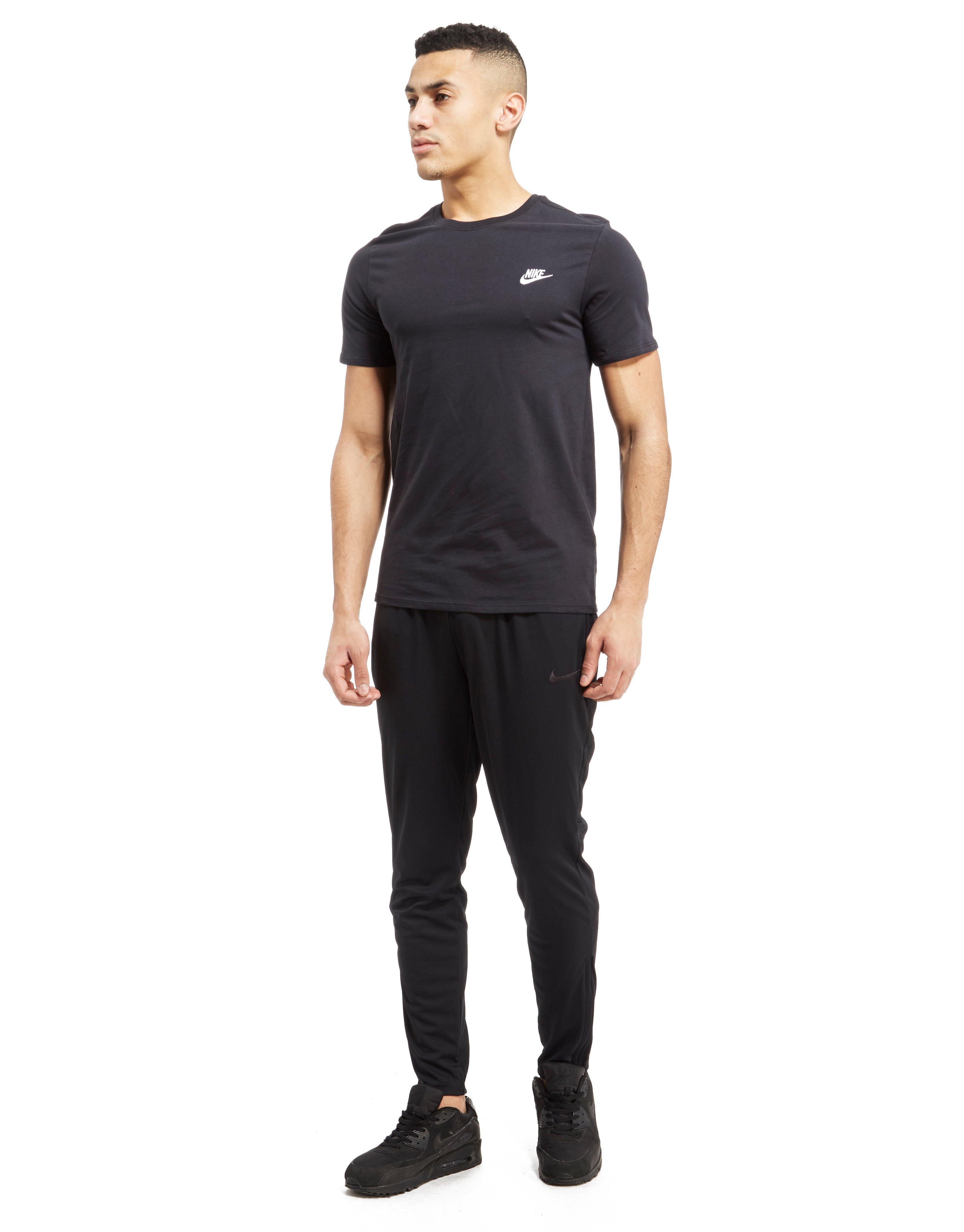 Buy > nike core logo t shirt > in stock