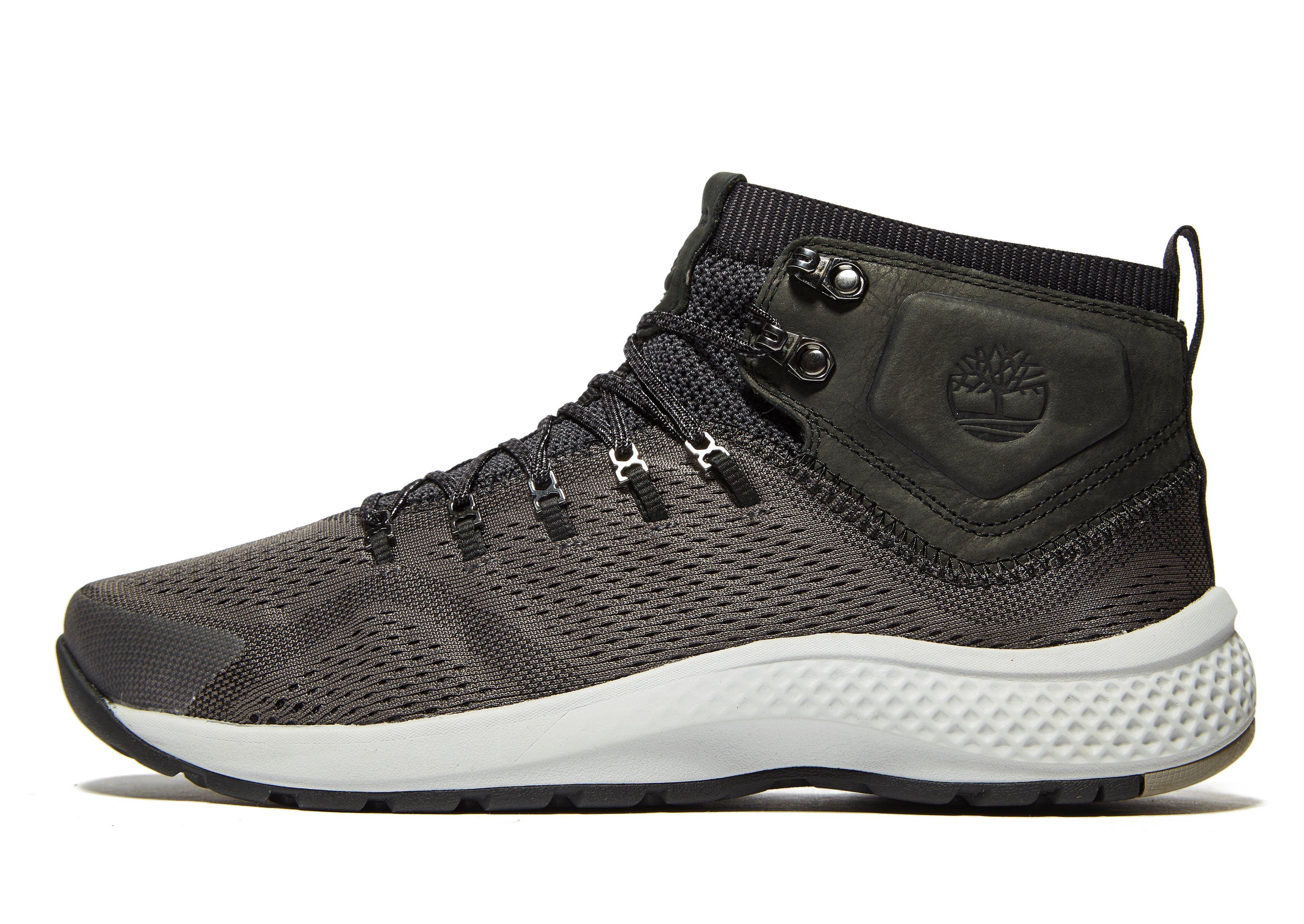 flyroam trail