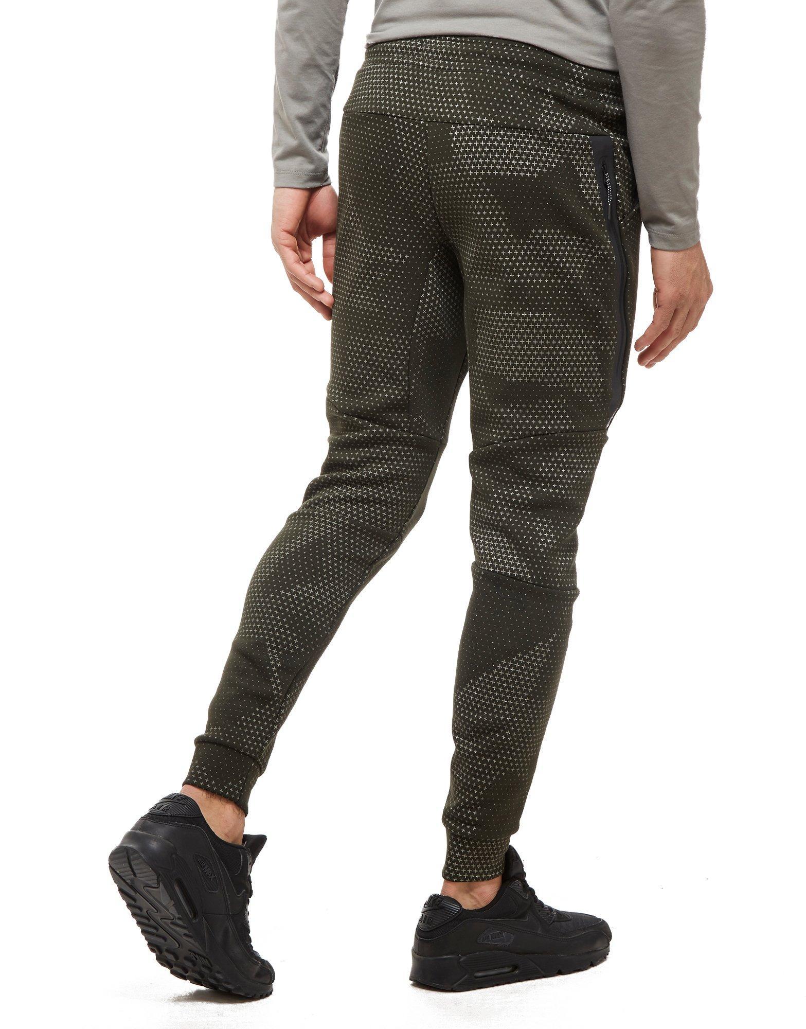 nike tech all over print