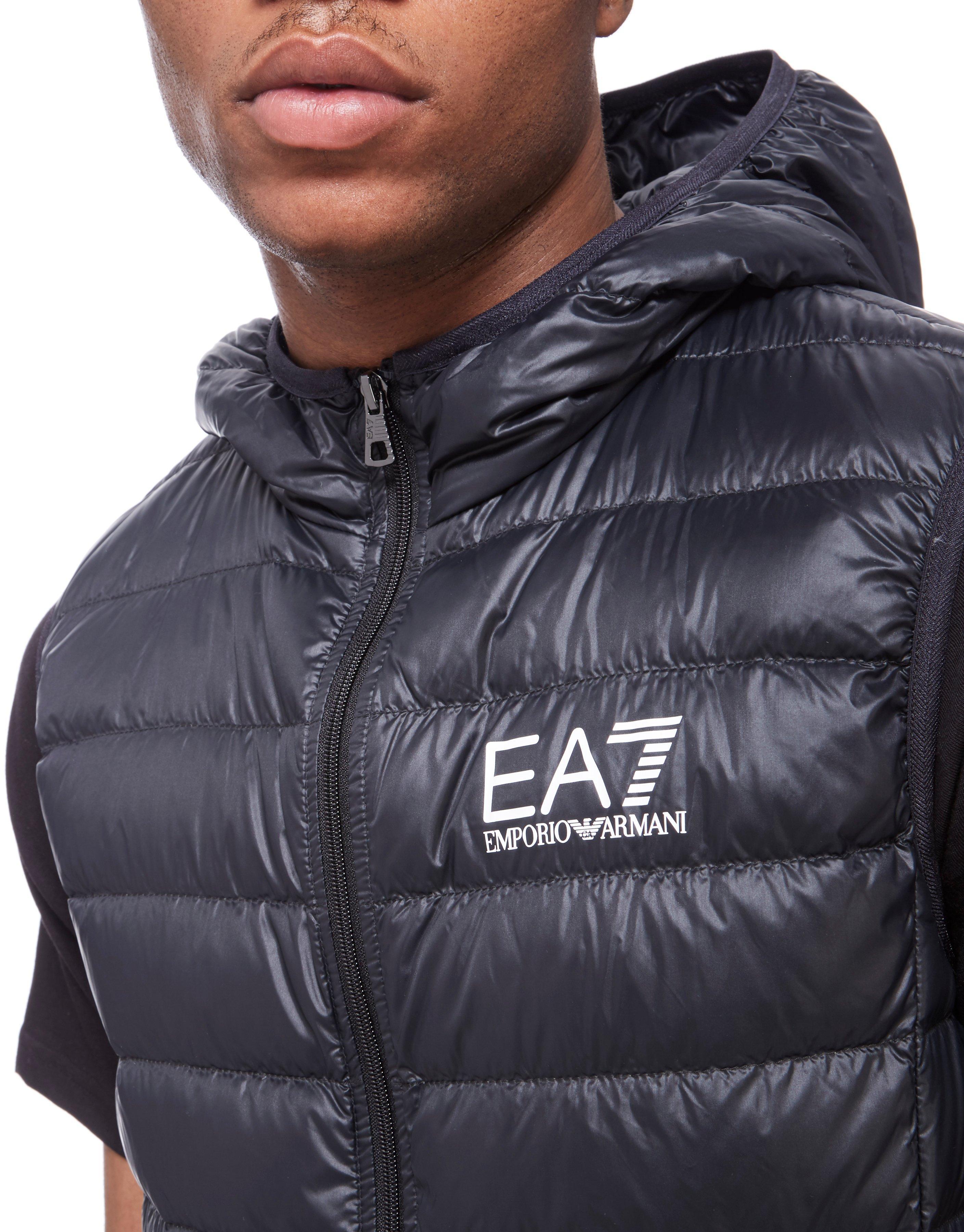 ea7 gilet with hood,www.autoconnective.in