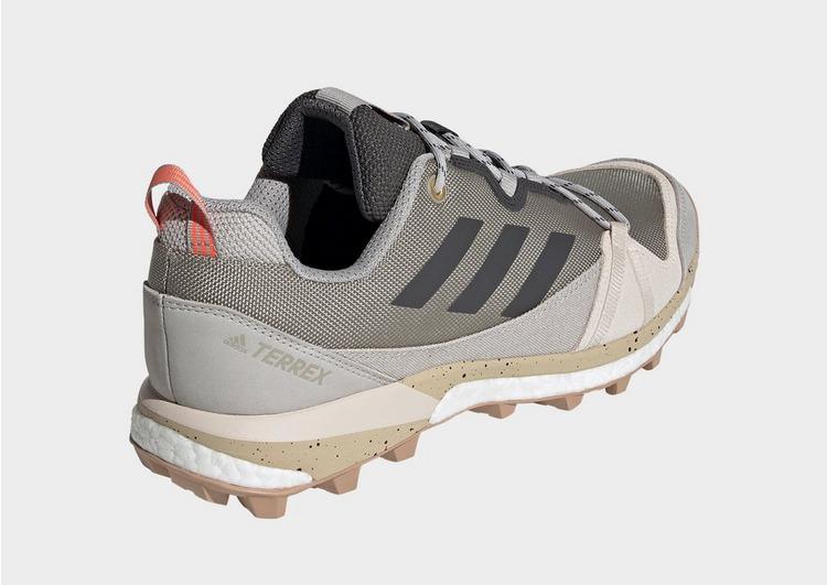 terrex skychaser lt hiking shoes