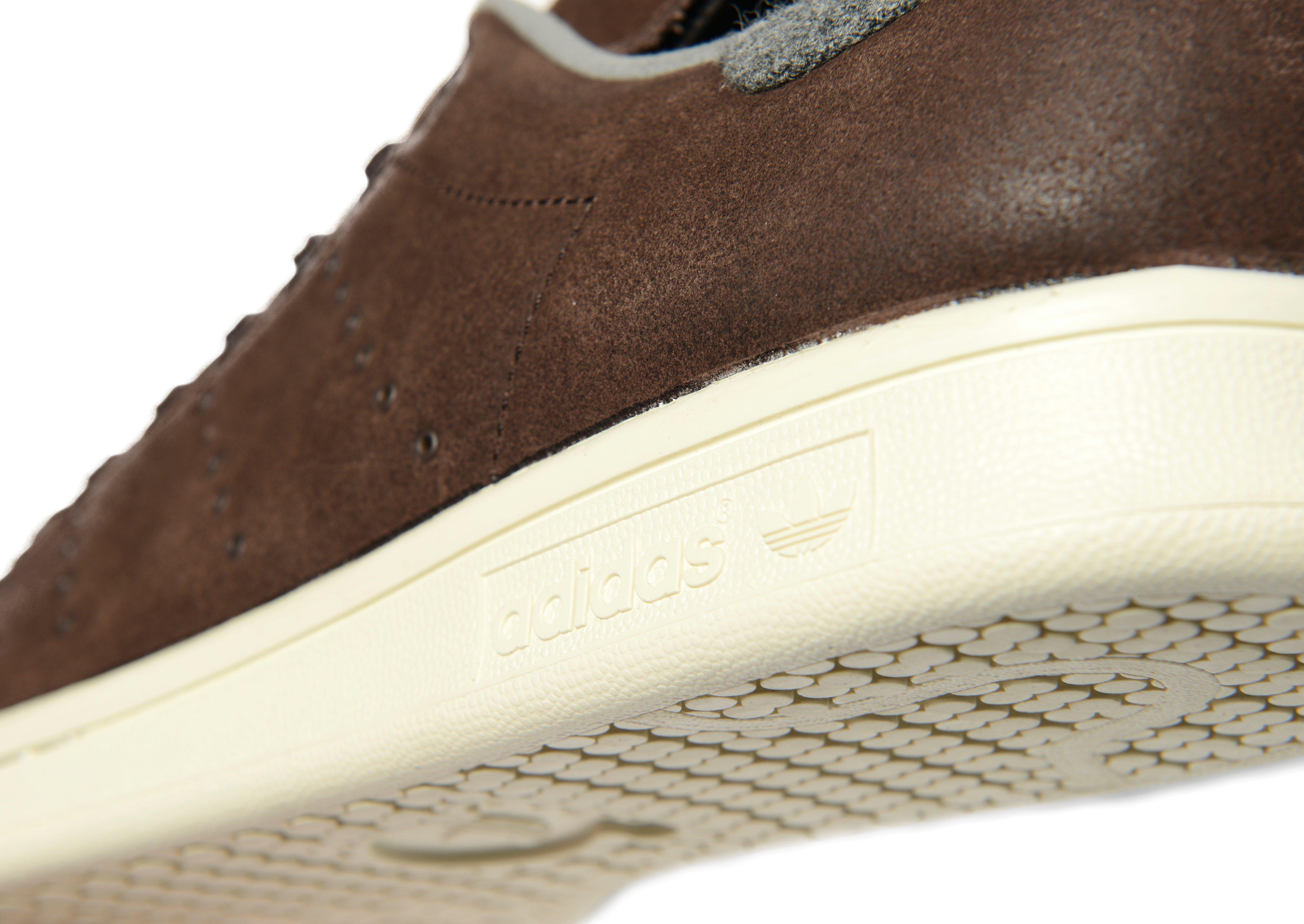 brown stan smith trainers