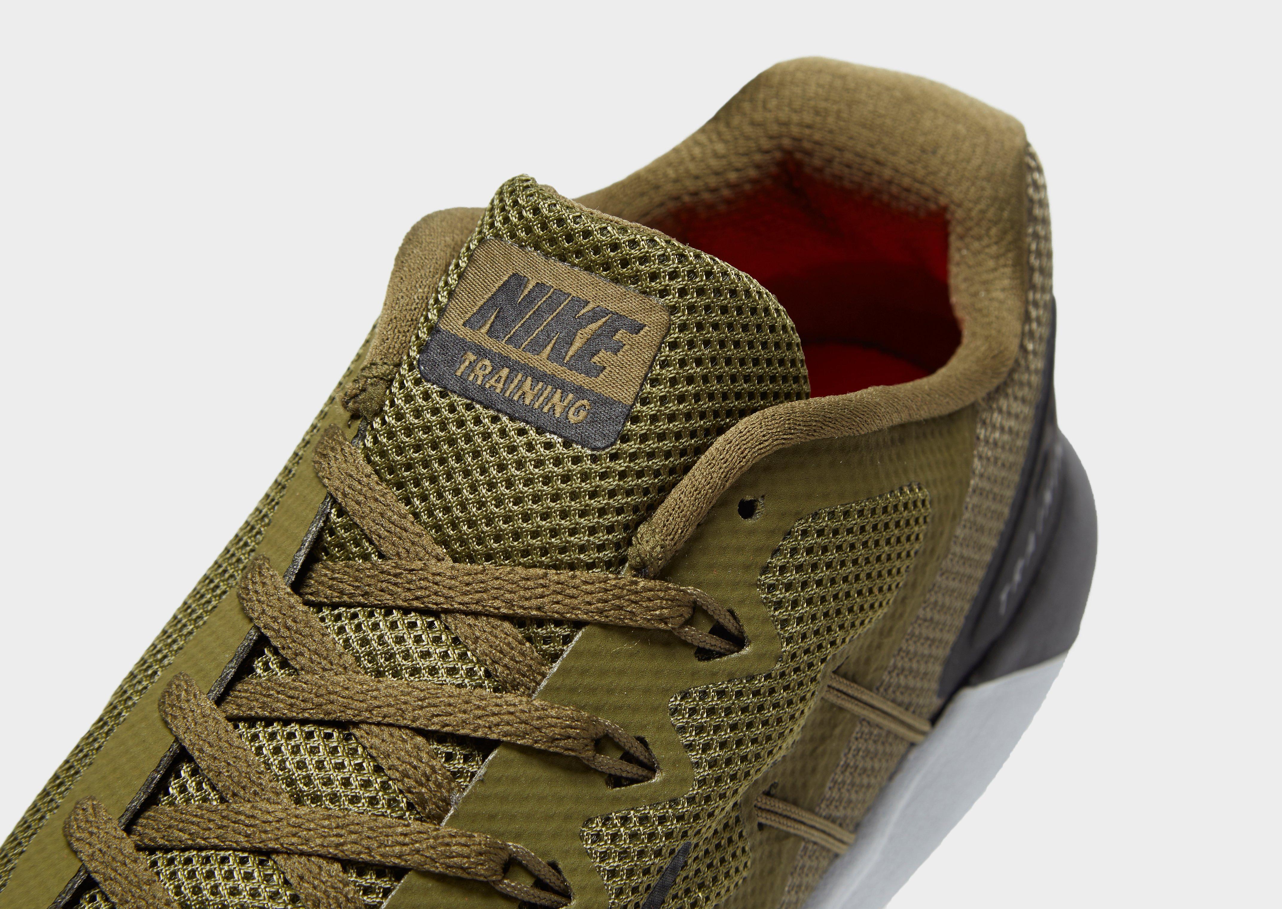 nike retaliation tr 2 green