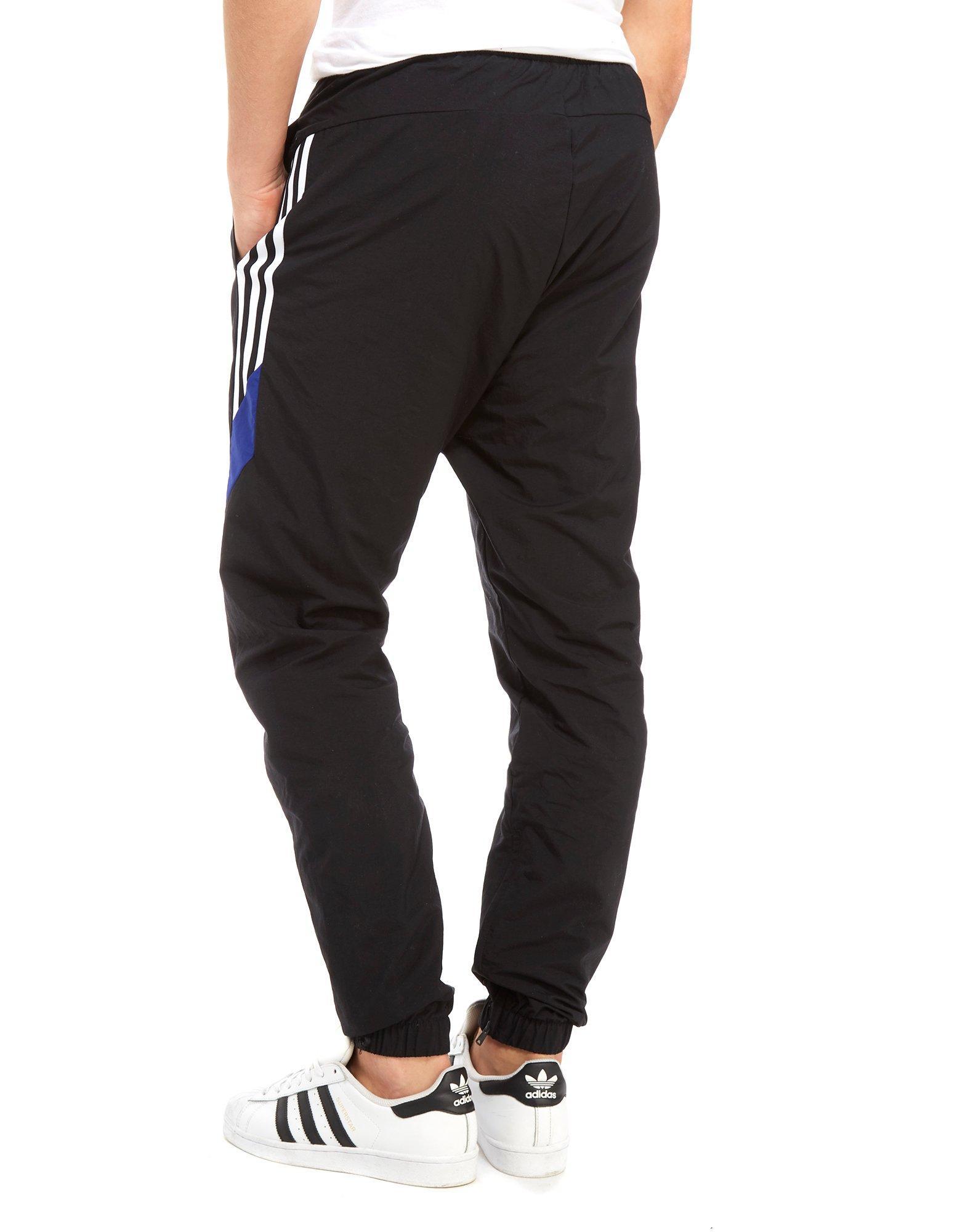 adidas Originals Synthetic Challenger Pants in Black for Men - Lyst