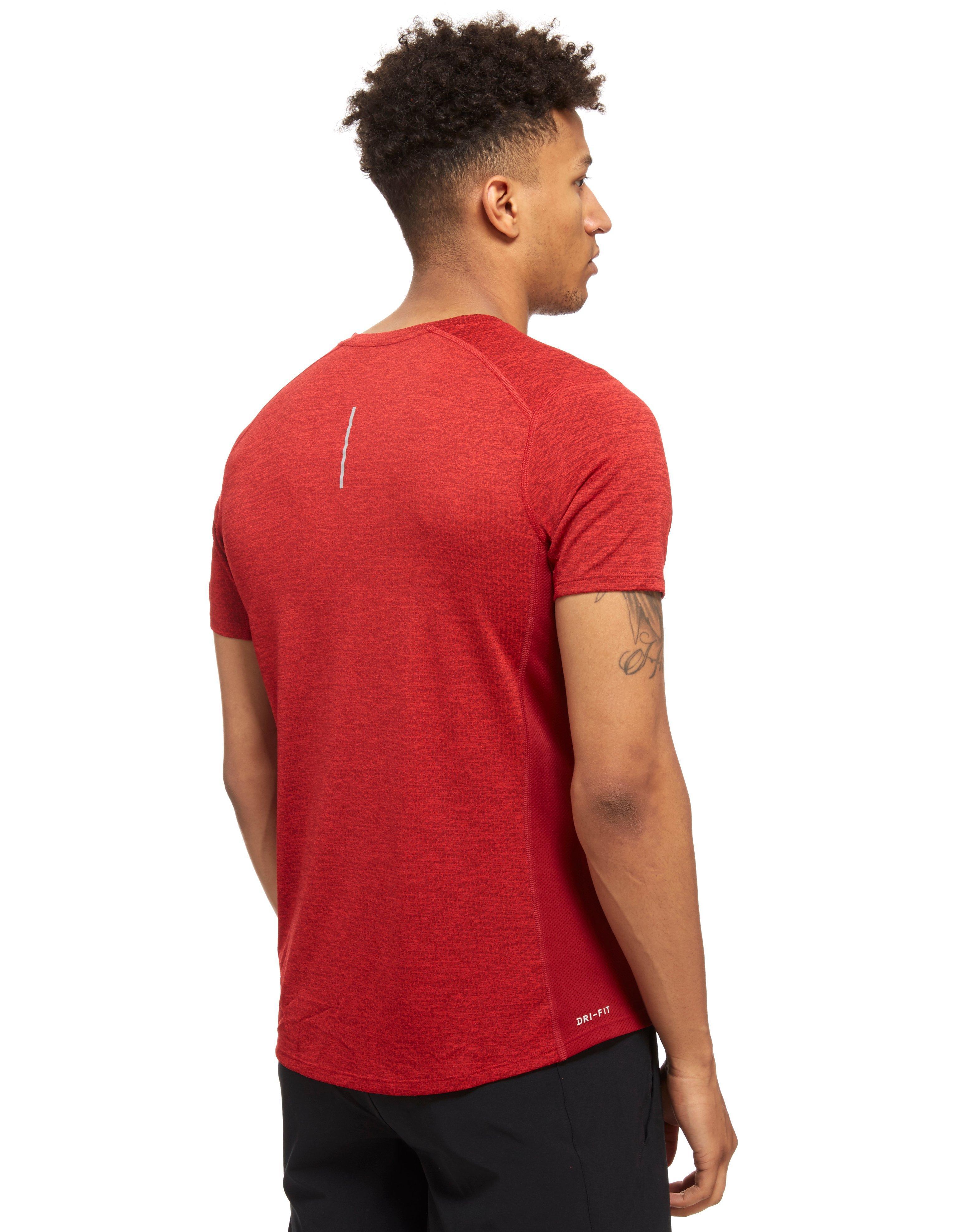 Nike Miler Cool T-shirt in Red for Men | Lyst