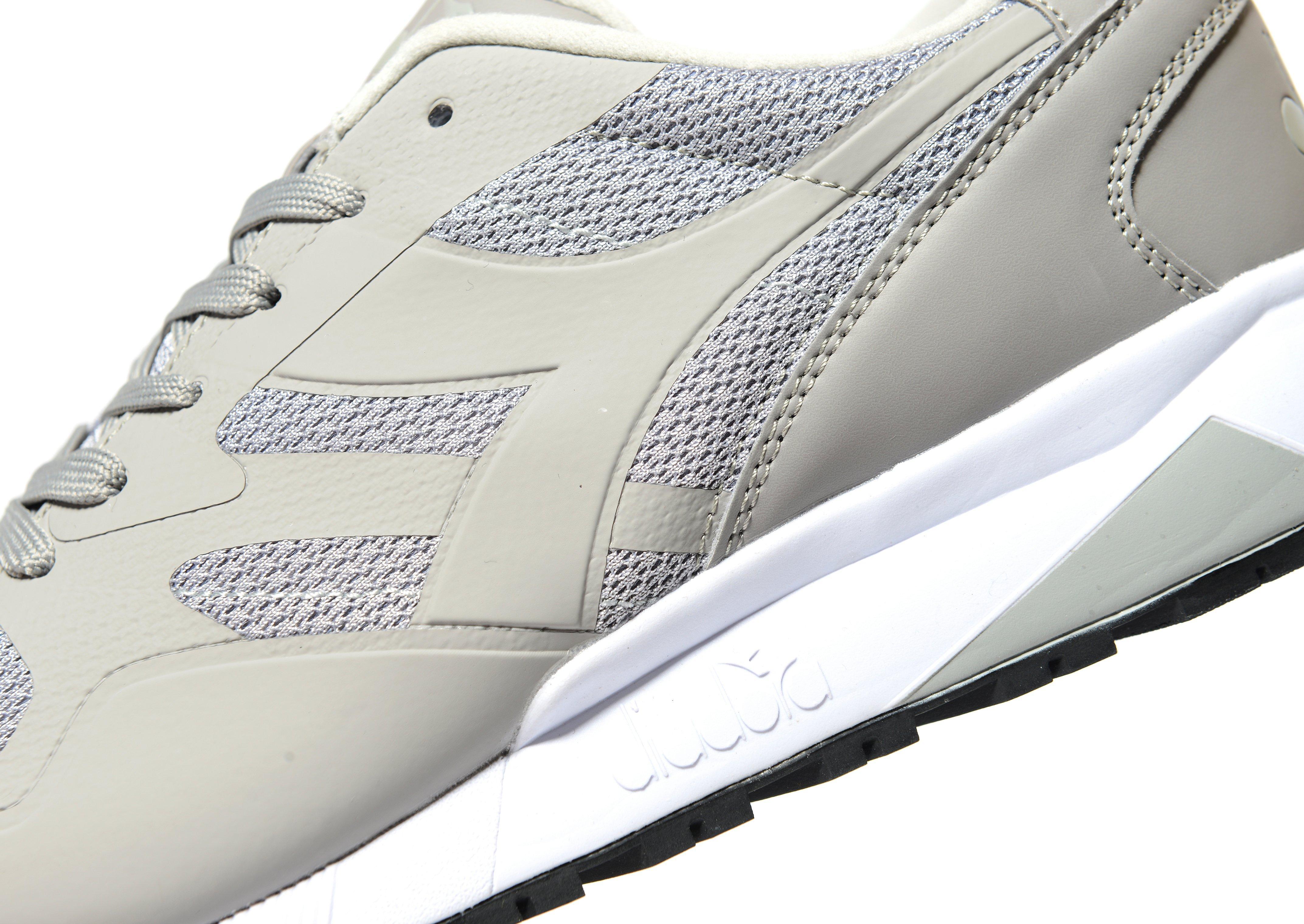 n902 diadora