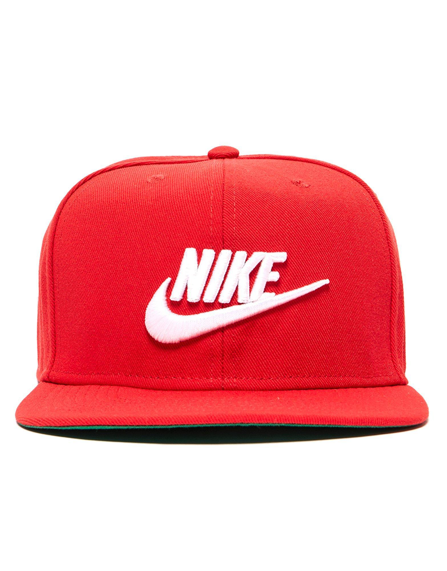 red white nike hat