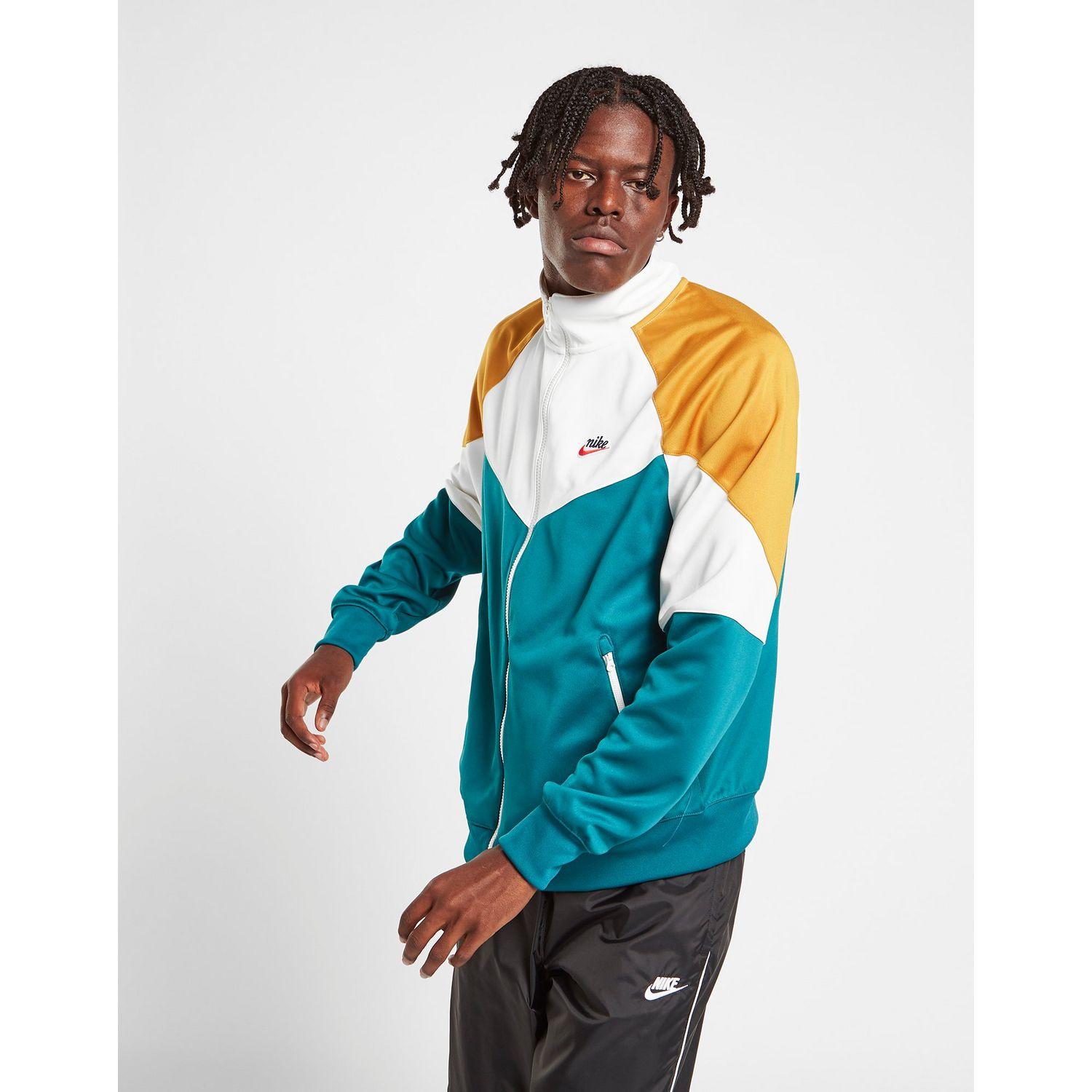 nike windrunner 2