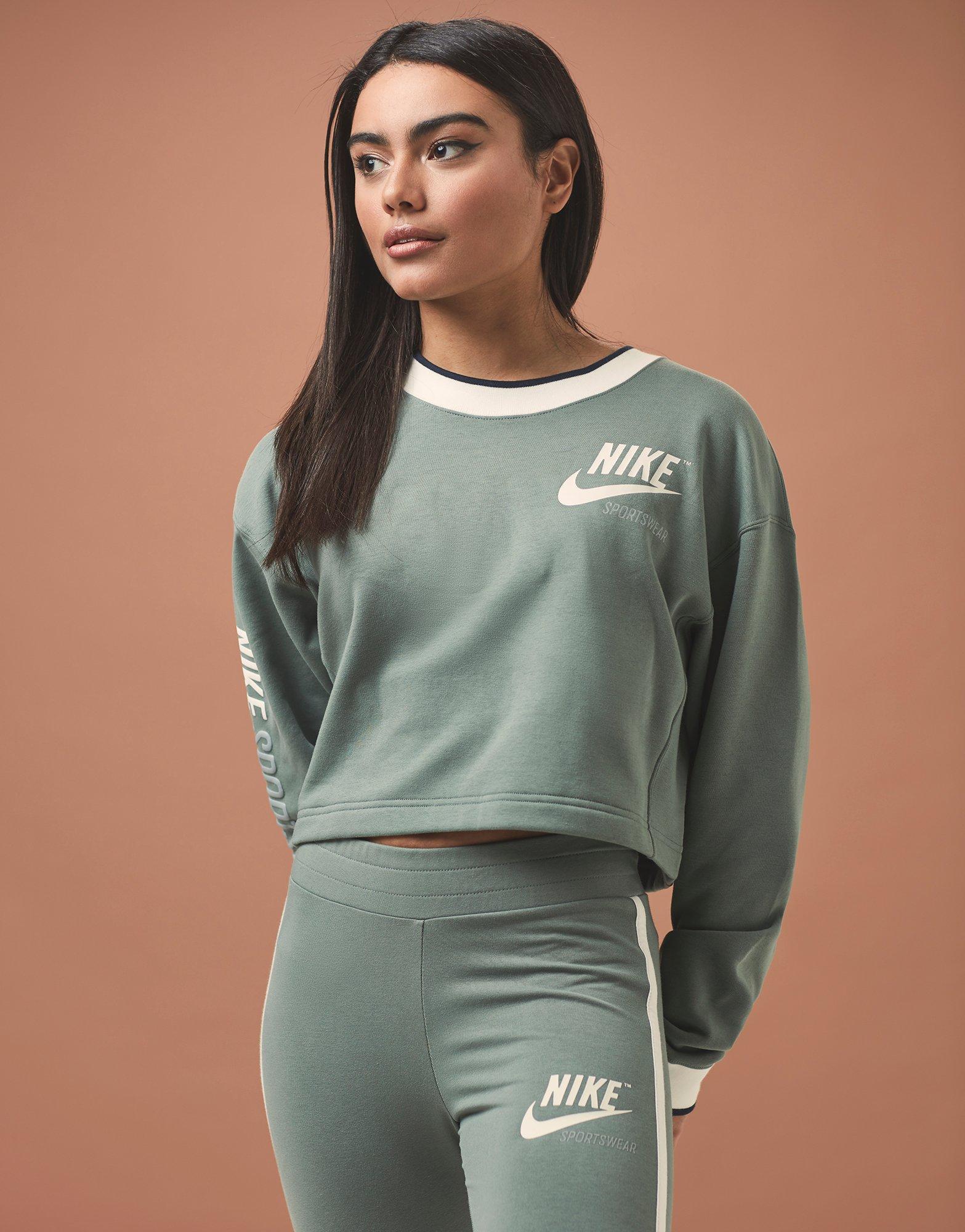 nike reversible crop sweatshirt