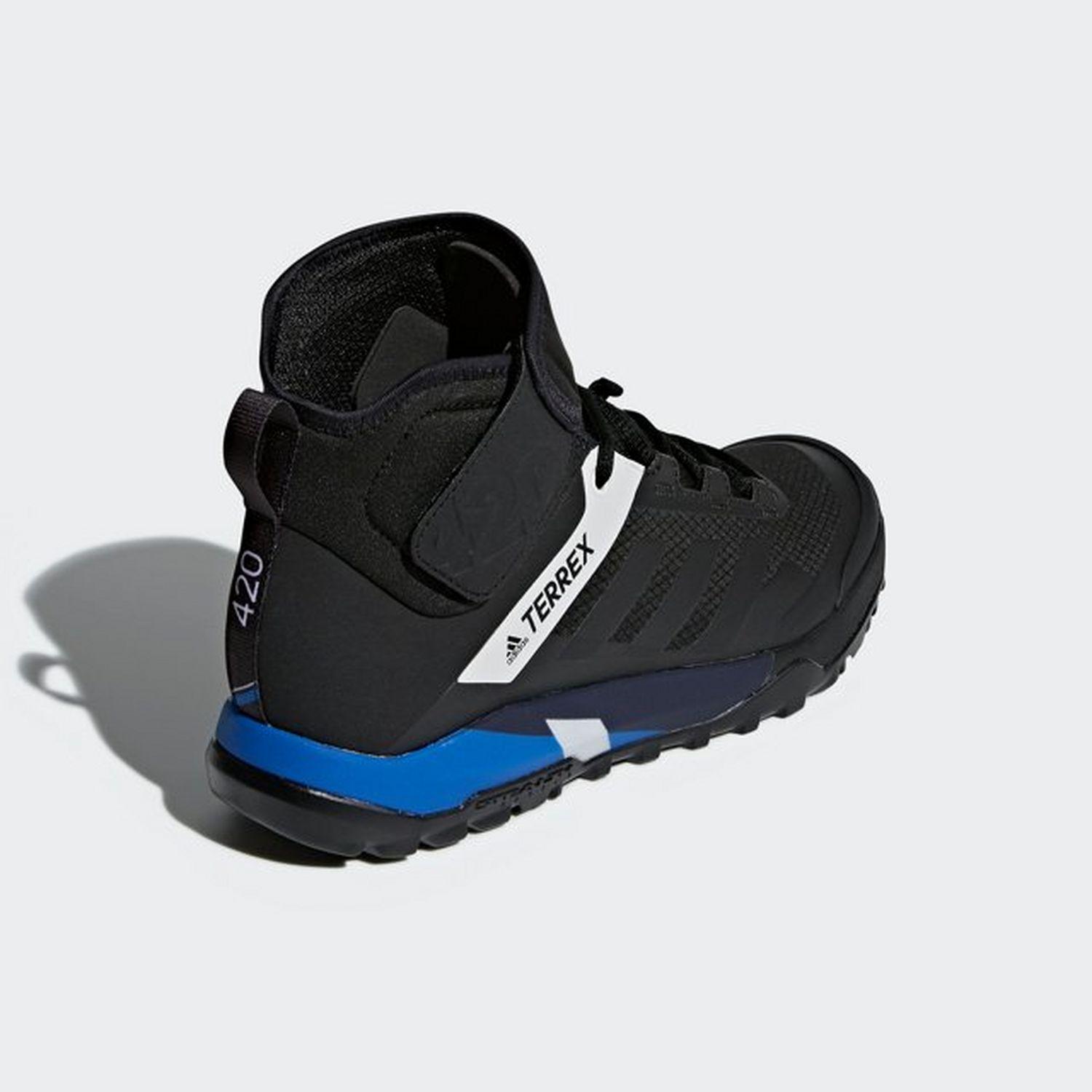 adidas terrex trail cross protect boots