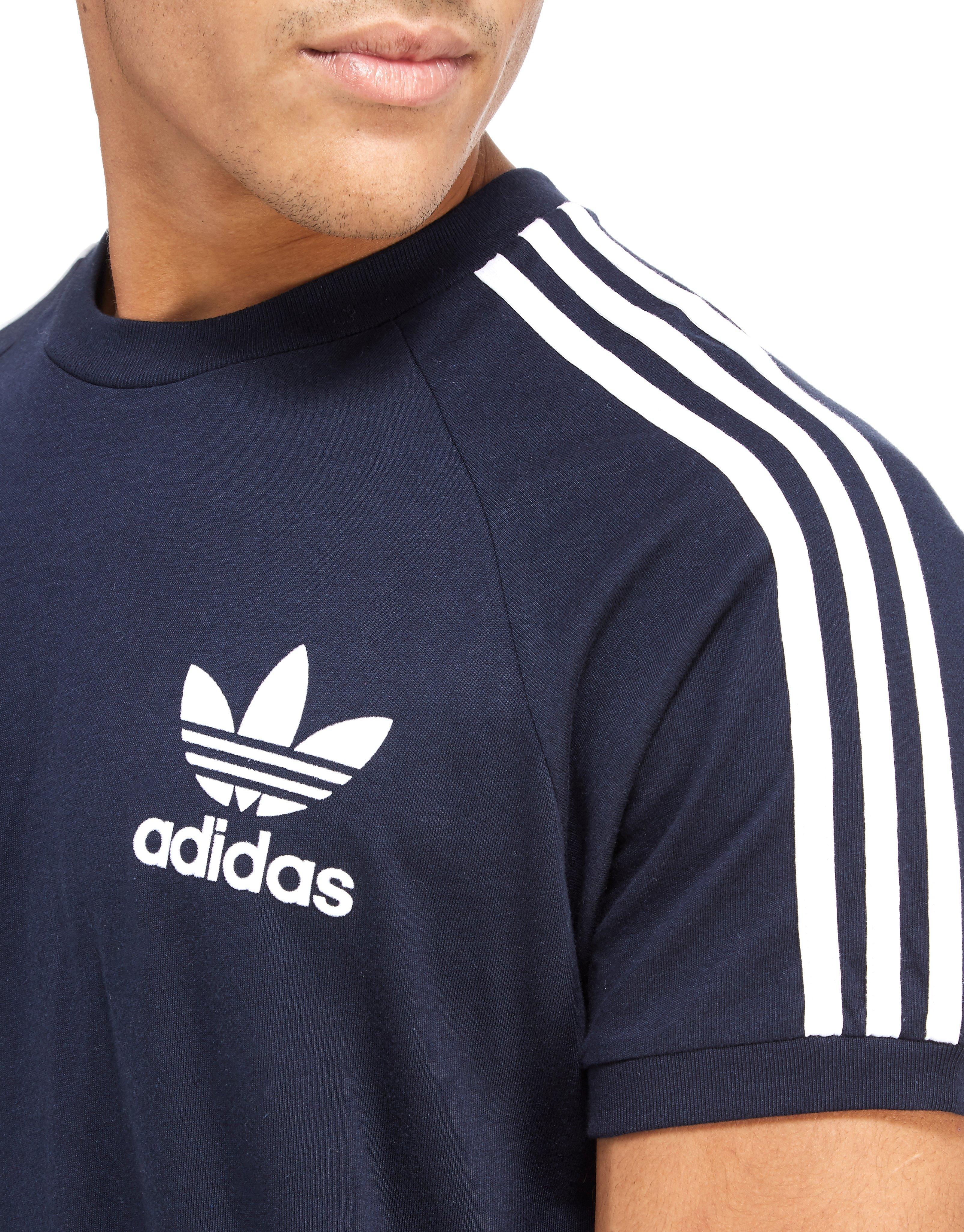 adidas Originals Cotton California Short Sleeve T-shirt in Navy (Blue ...