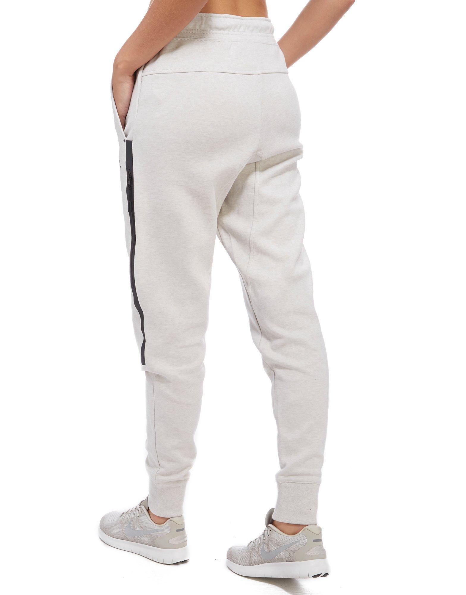nike tech fleece white pants