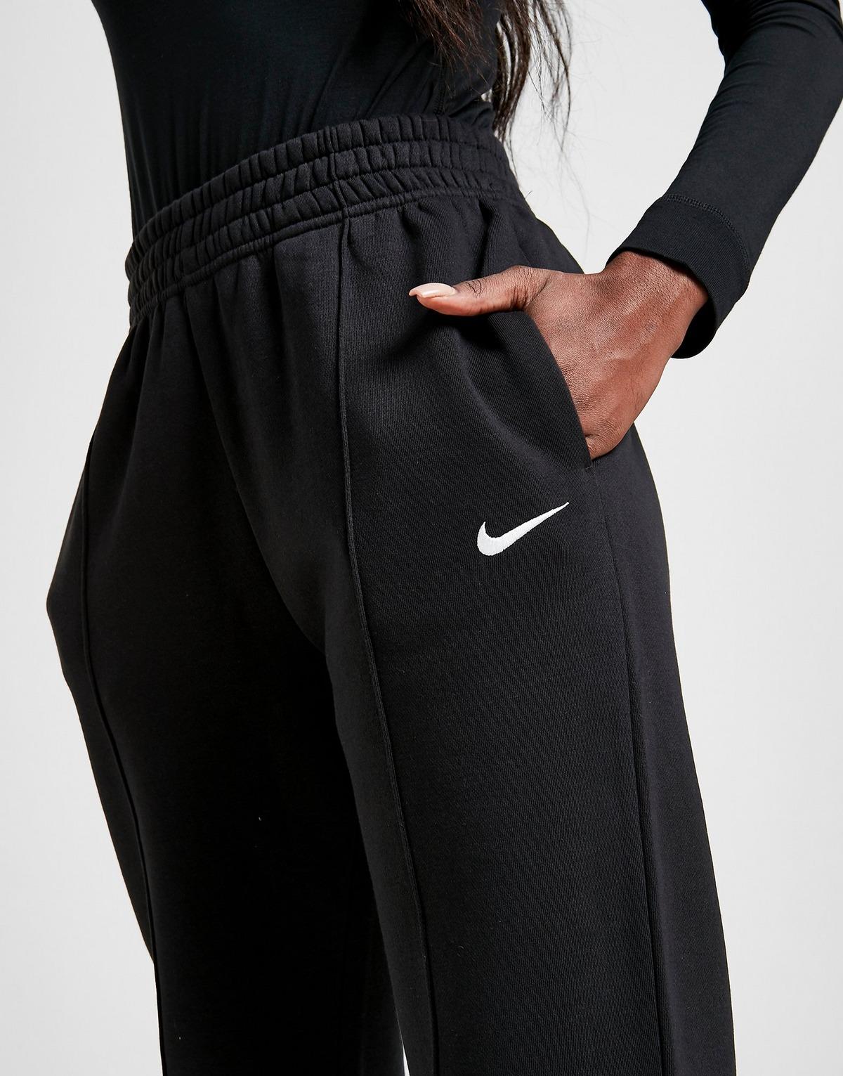 nike swoosh fleece joggers