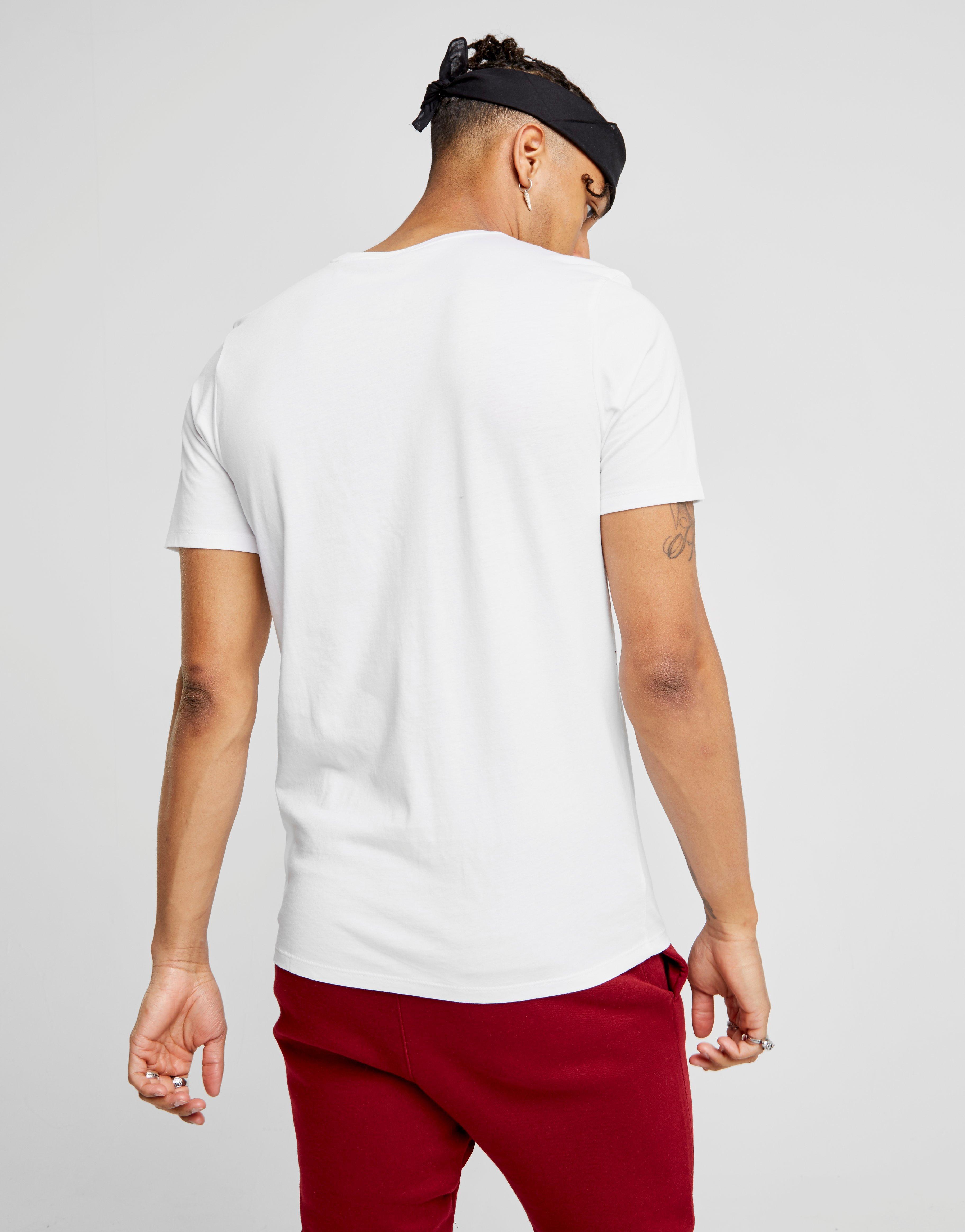 nike outline tshirt