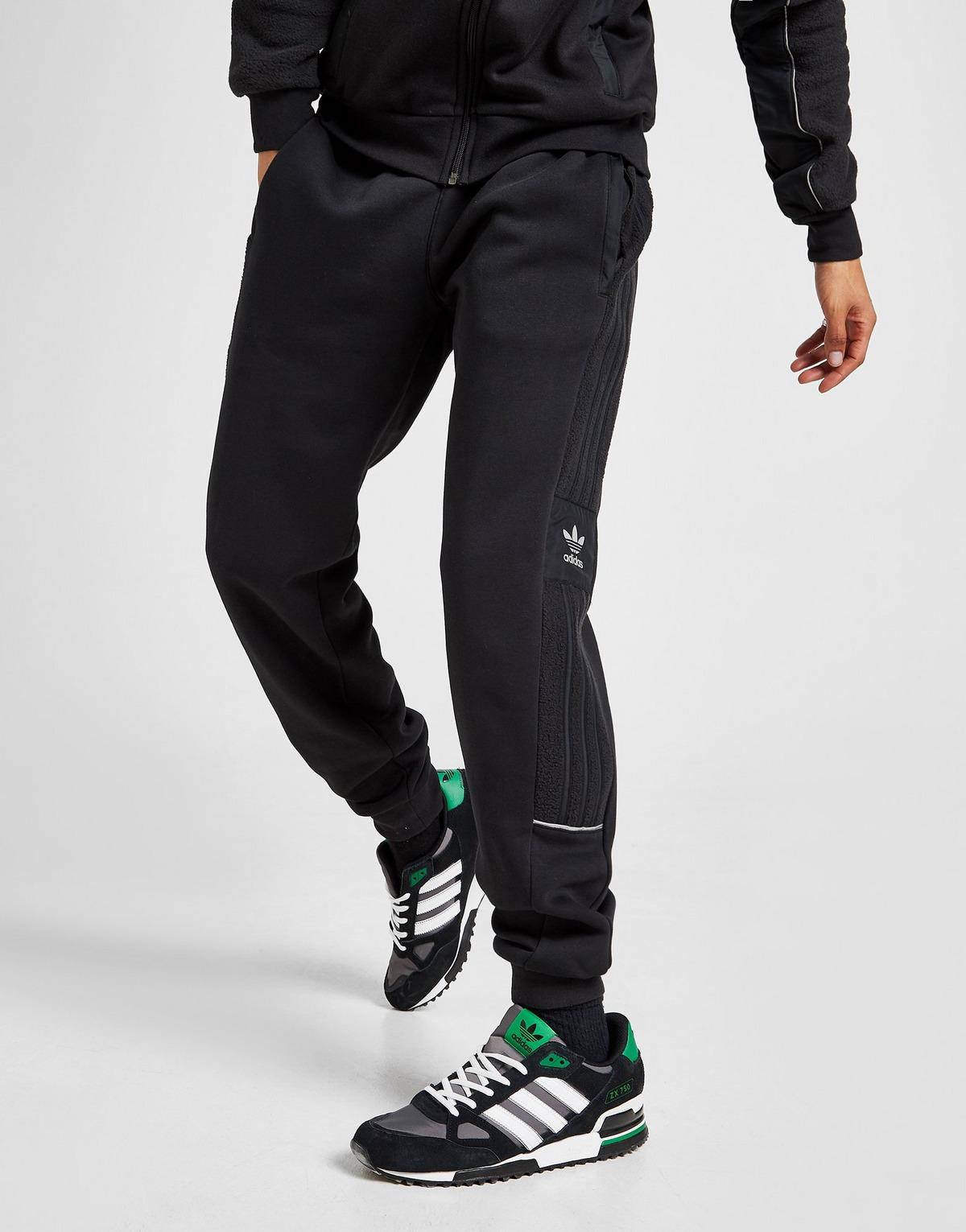 id96 joggers