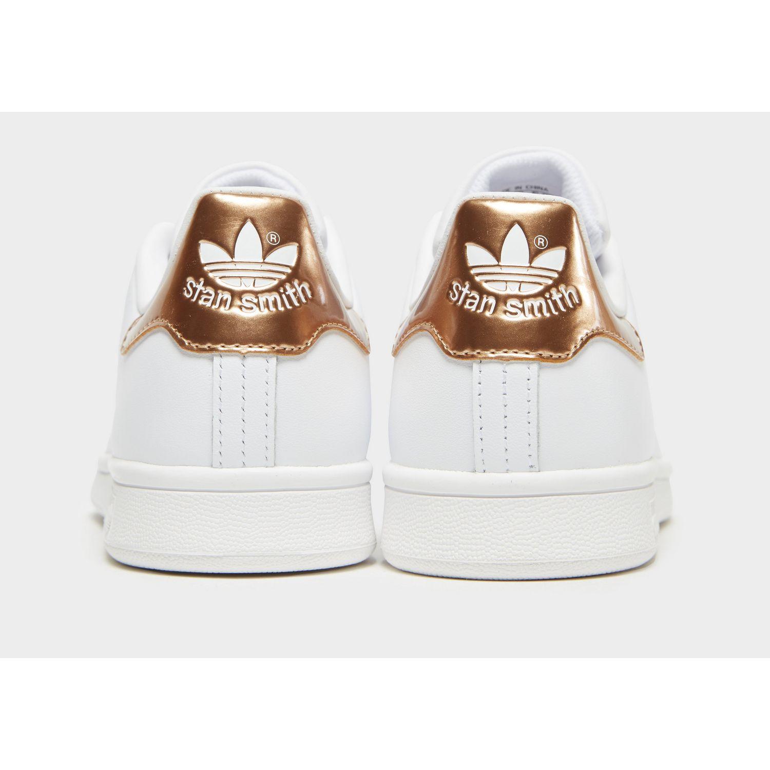 adidas Originals Leather Stan Smith in 