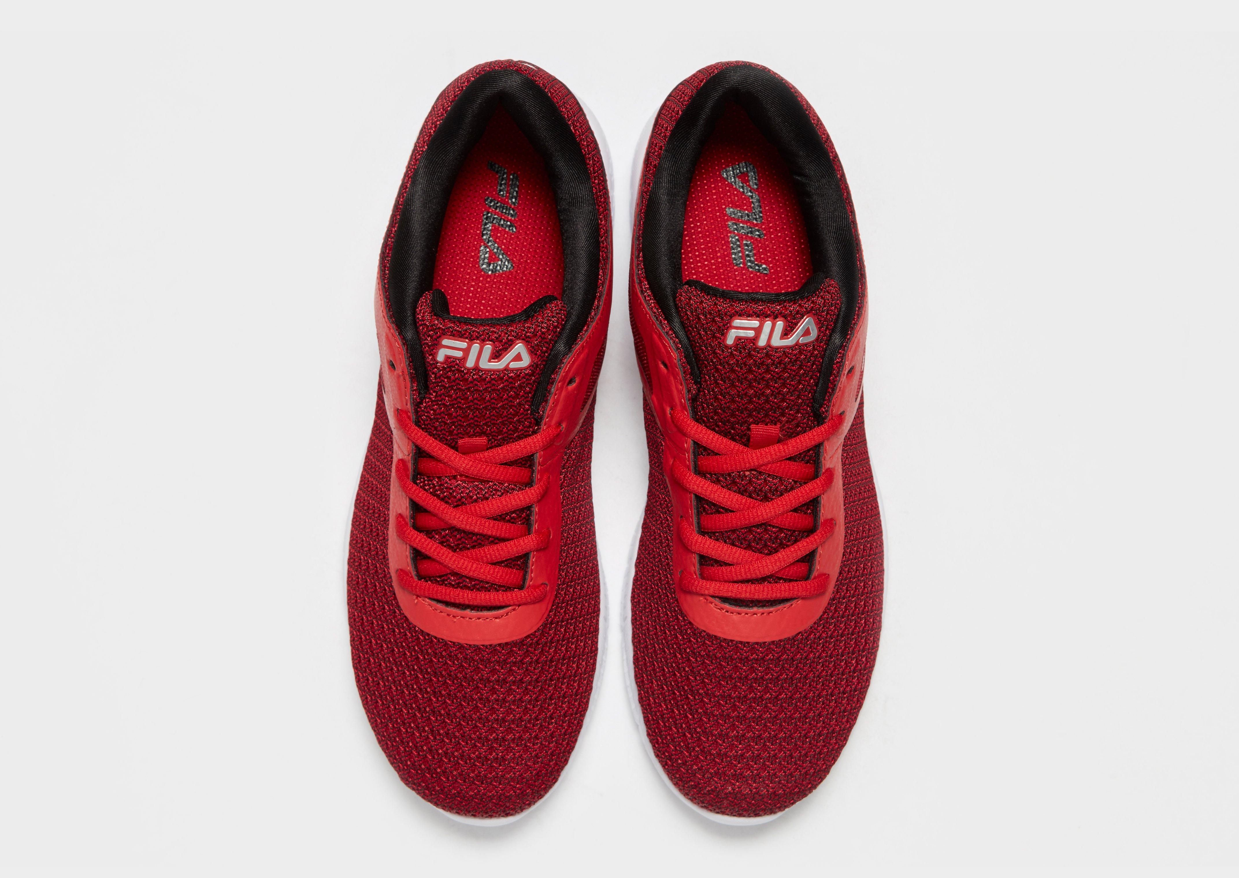 fila skip trainers