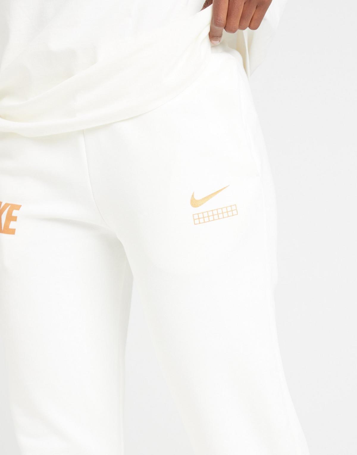 Nike grid fleece joggers deals