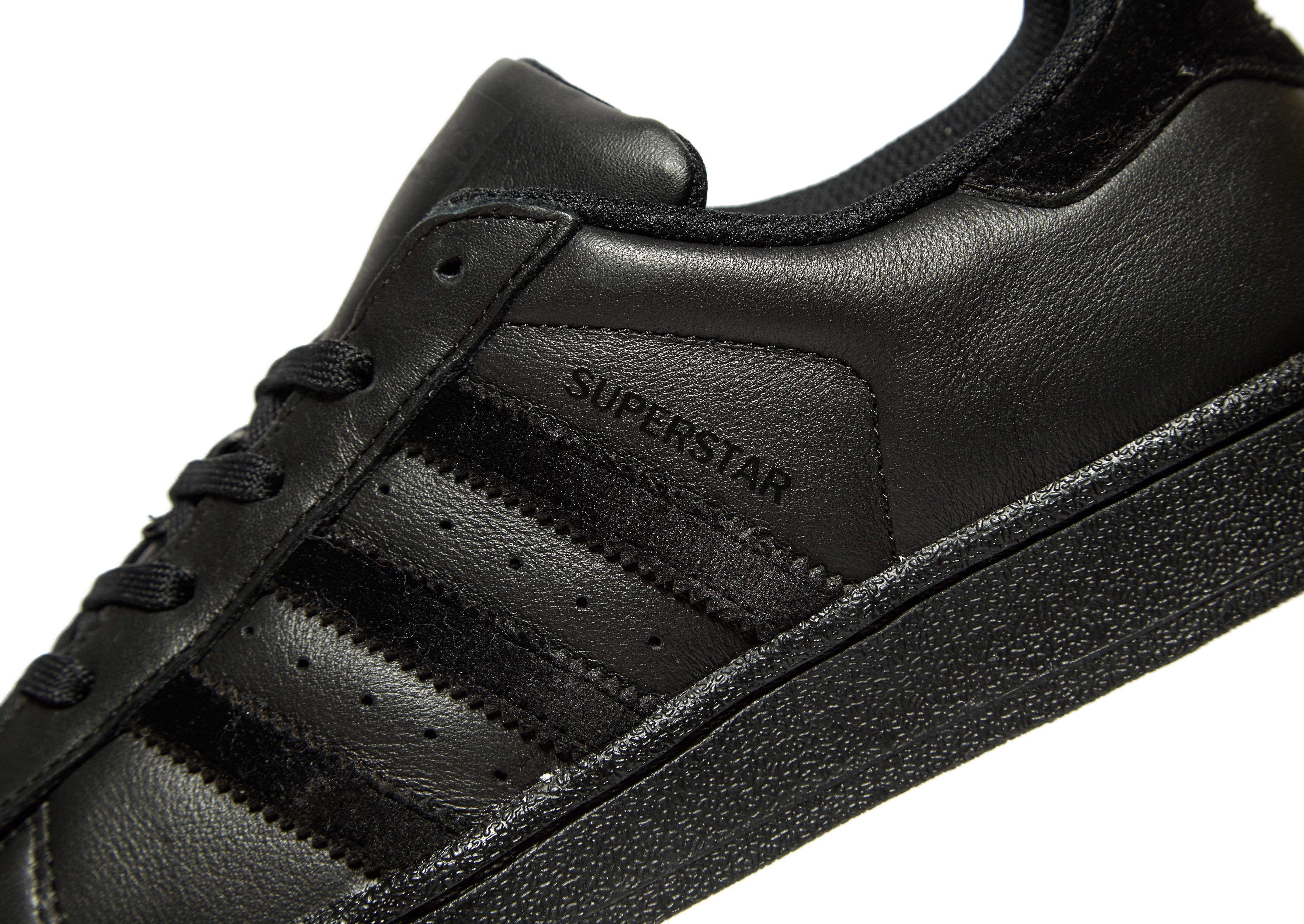 adidas Originals Superstar Velvet Junior in Black for Men