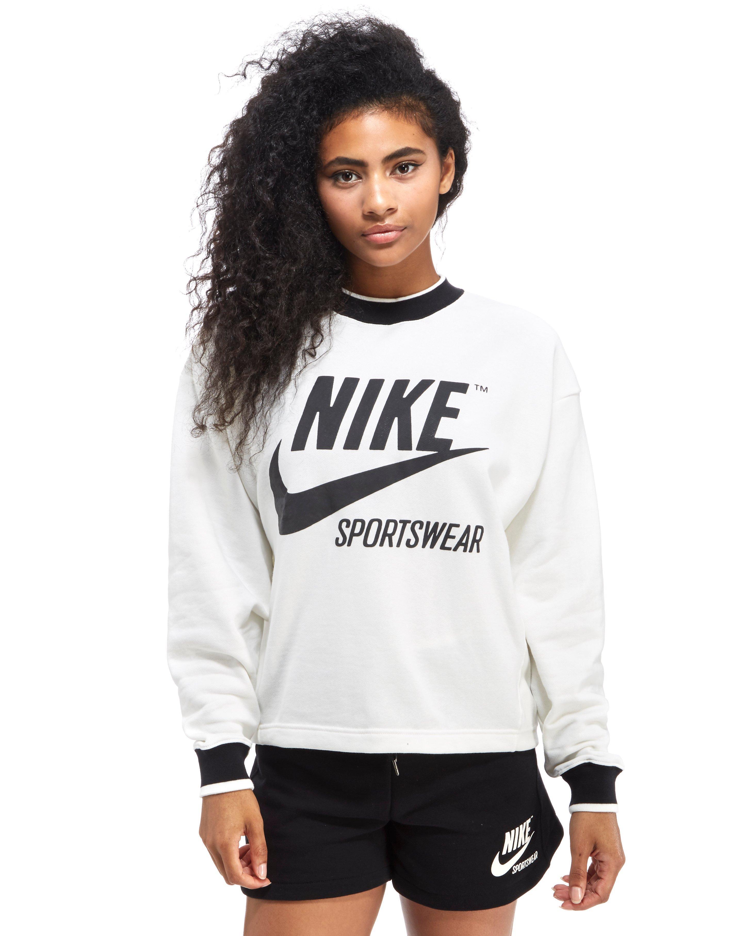 nike archive crew sweatshirt