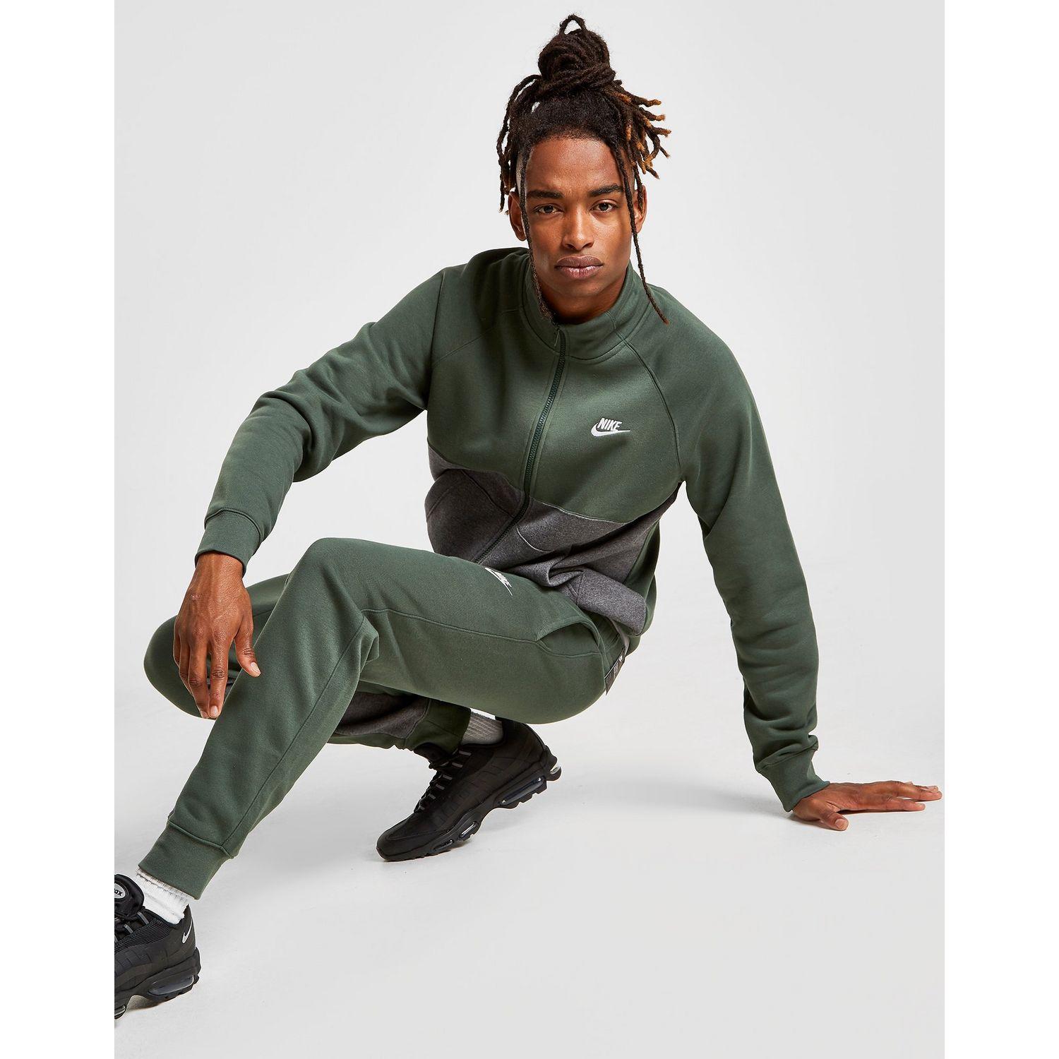 hunter green nike sweatsuit