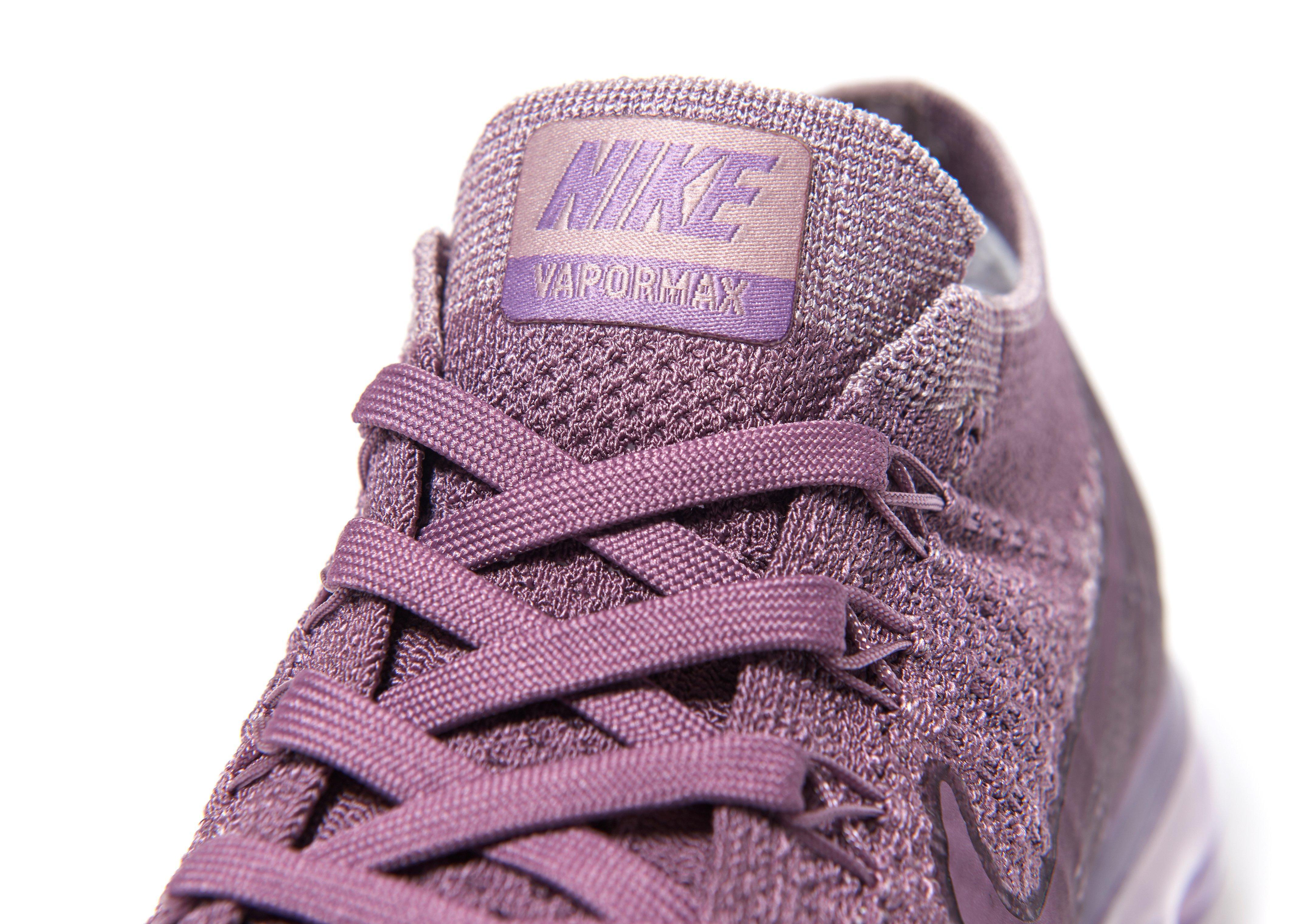 colorful nike vapor max